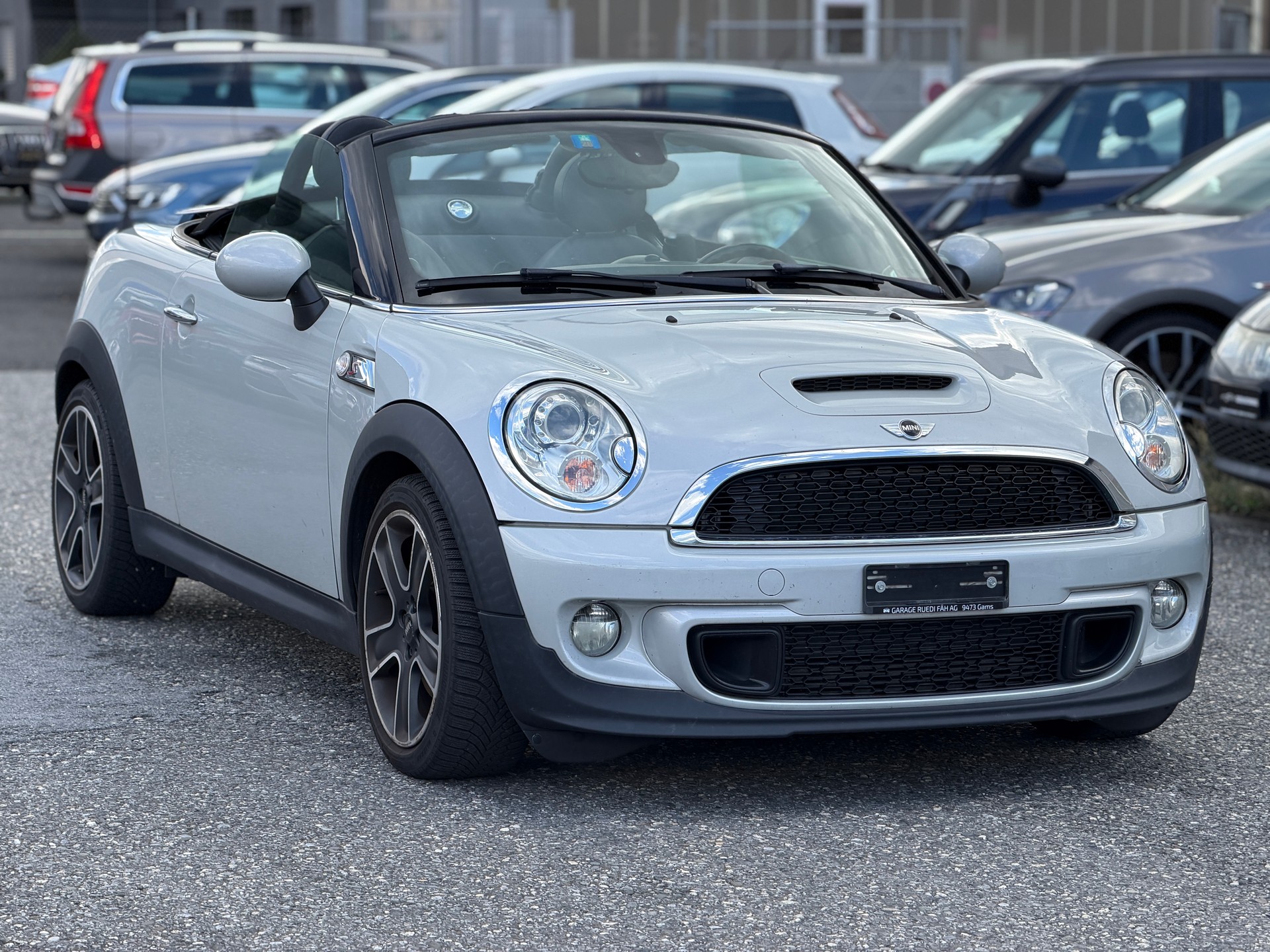 MINI Cooper S Roadster-image-2