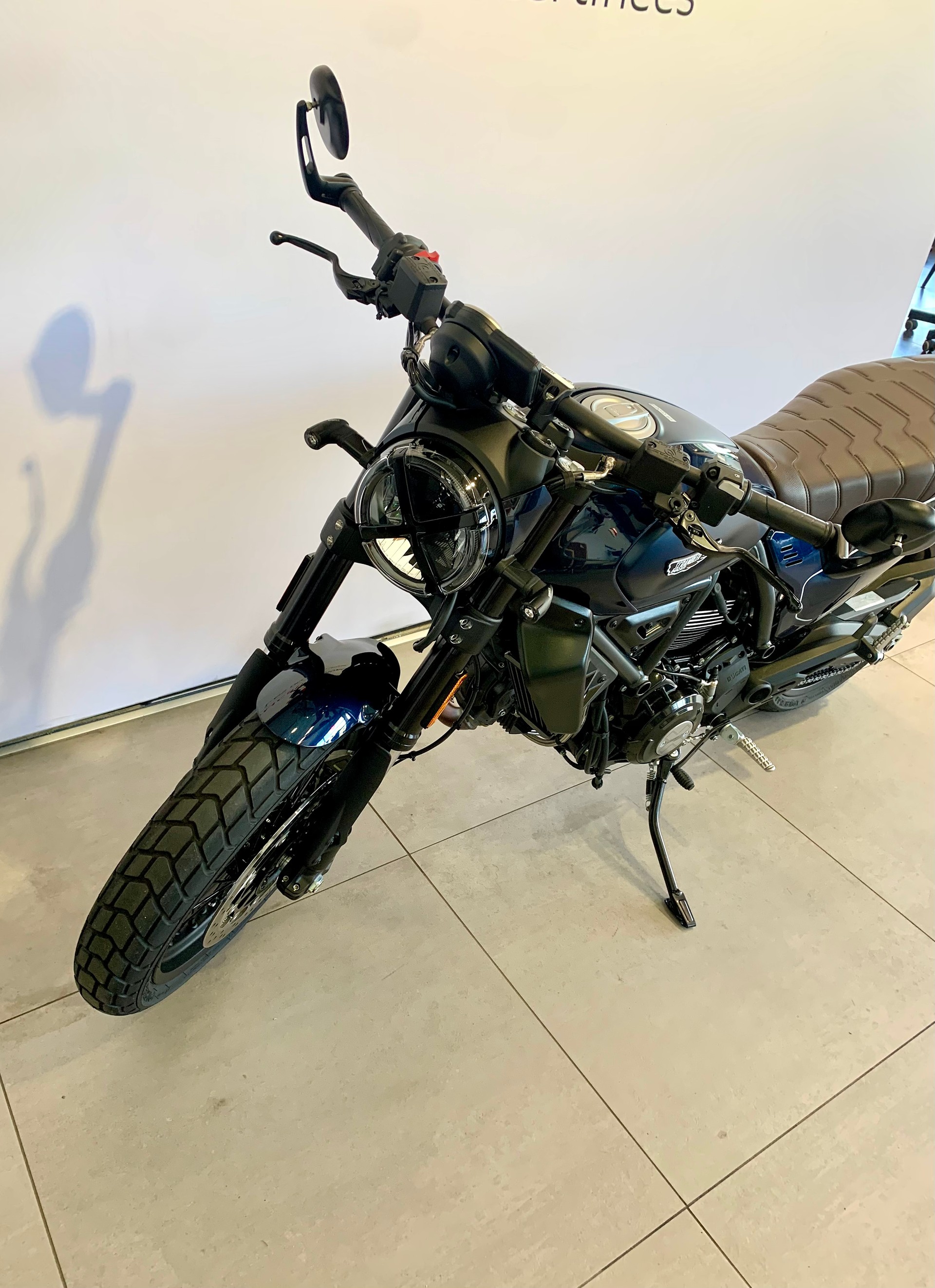 DUCATI Scrambler 803 Nightshift-image-4