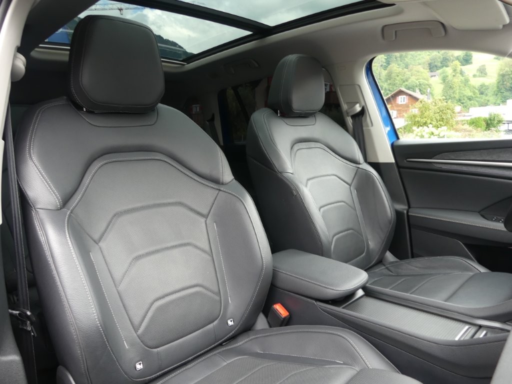 SKODA Kodiaq 2.0 TDI Selection 4x4-image-11