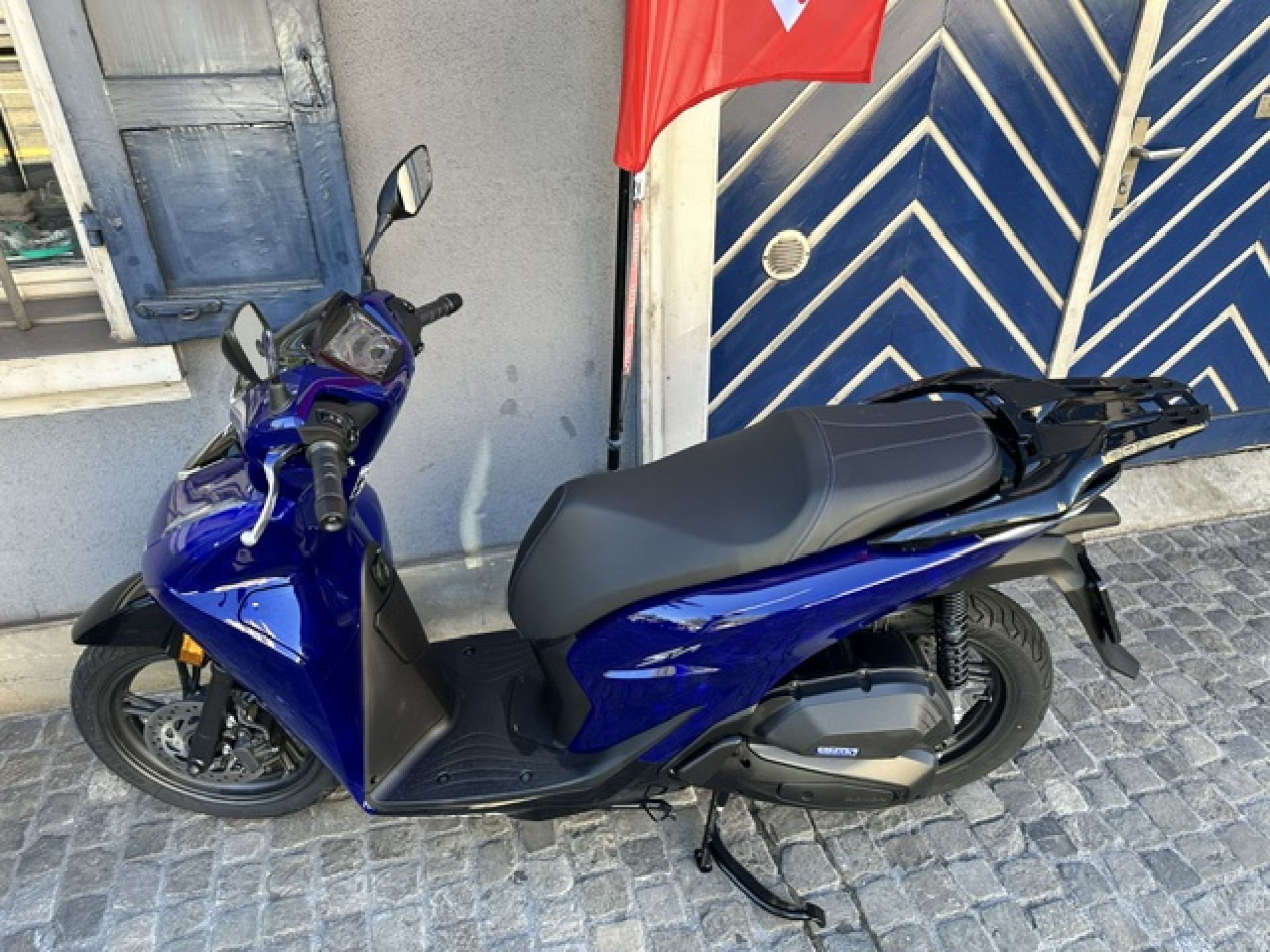 HONDA SH 125 Vetro Blue Modell 2026 Summer Sale-image-8