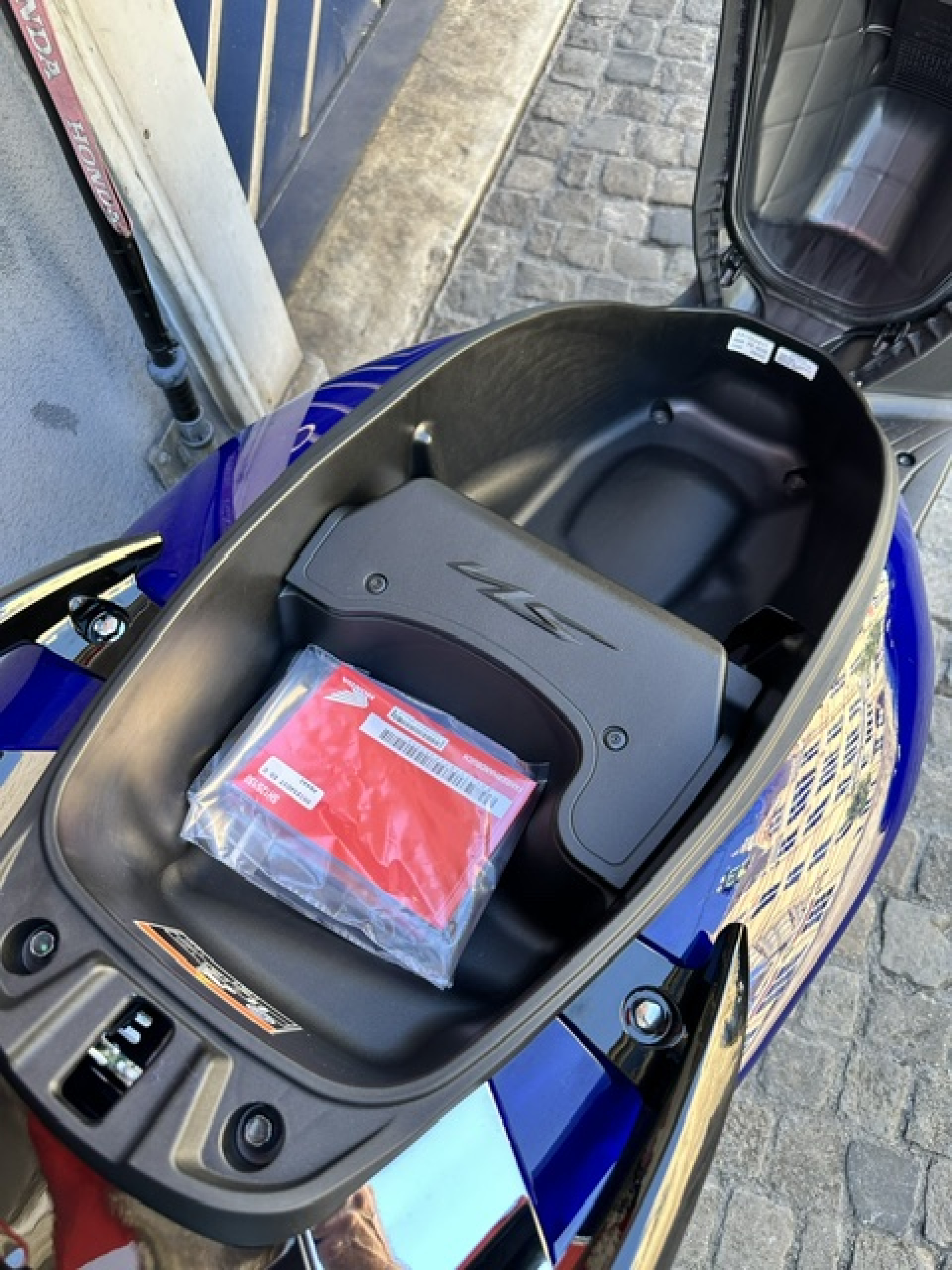 HONDA SH 125 Vetro Blue Modell 2026 Summer Sale-image-7