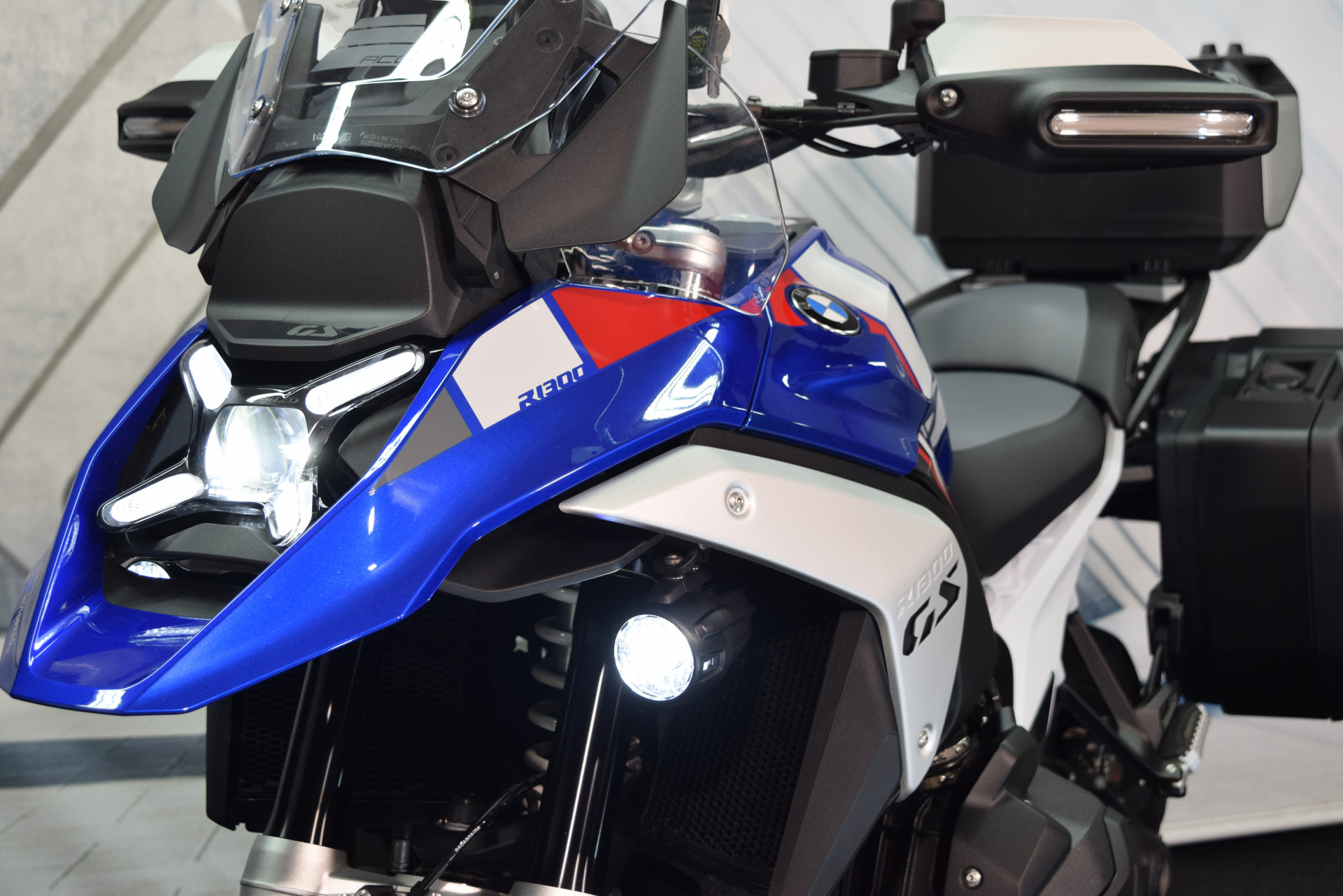 BMW R 1300 GS Trophy Sportfahrwerk inkl. Koffer-image-9