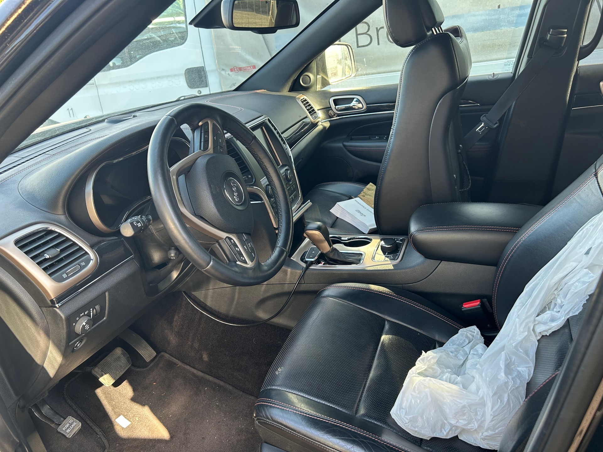 JEEP Grand Cherokee 3.0 CRD 75th Anniversary Automatic-image-7