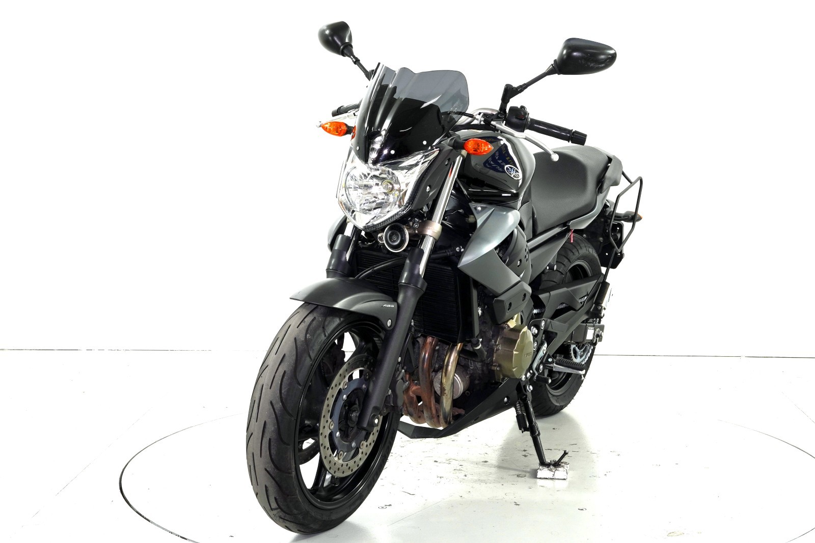 YAMAHA XJ6N ABS-image-2