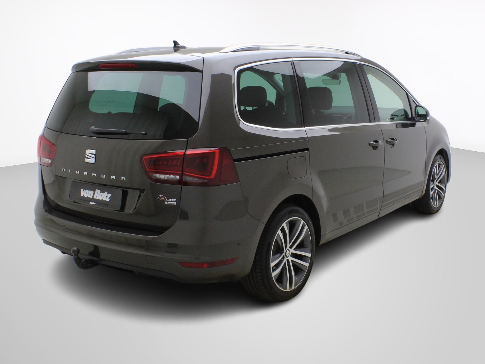 SEAT Alhambra 2.0 TDI DSG FR Line 4x4-image-4