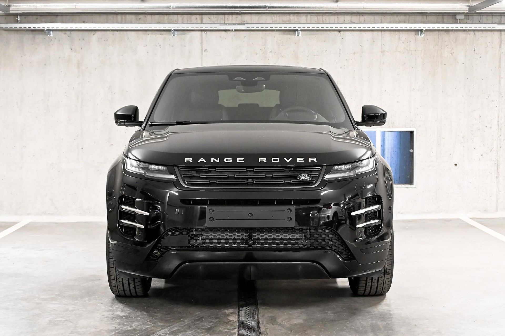 LAND ROVER Range Rover Evoque 1.5 T 270e Hoxton Edition-showroom-element-1