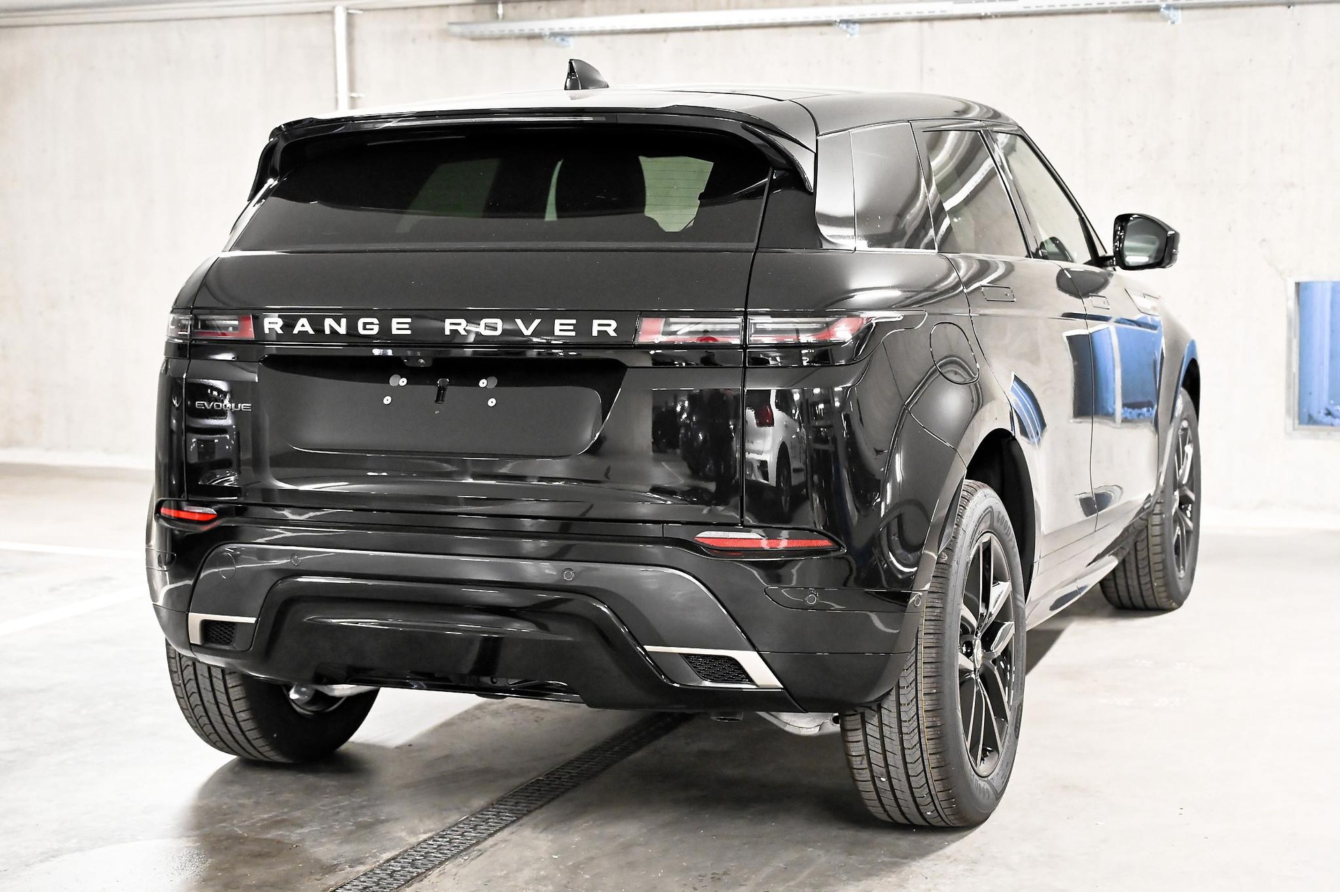 LAND ROVER Range Rover Evoque 1.5 T 270e Hoxton Edition-image-13