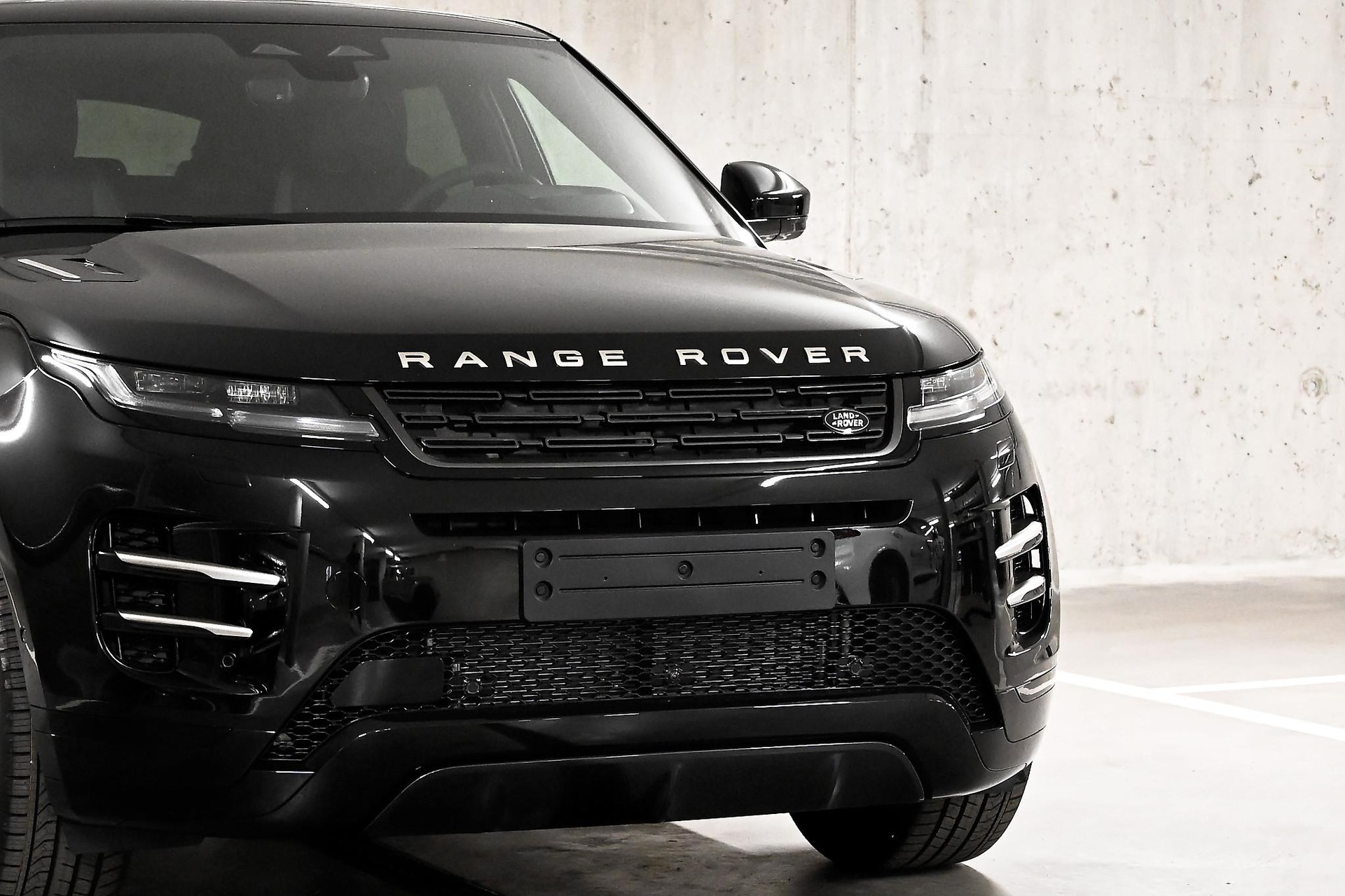 LAND ROVER Range Rover Evoque 1.5 T 270e Hoxton Edition-showroom-element-3