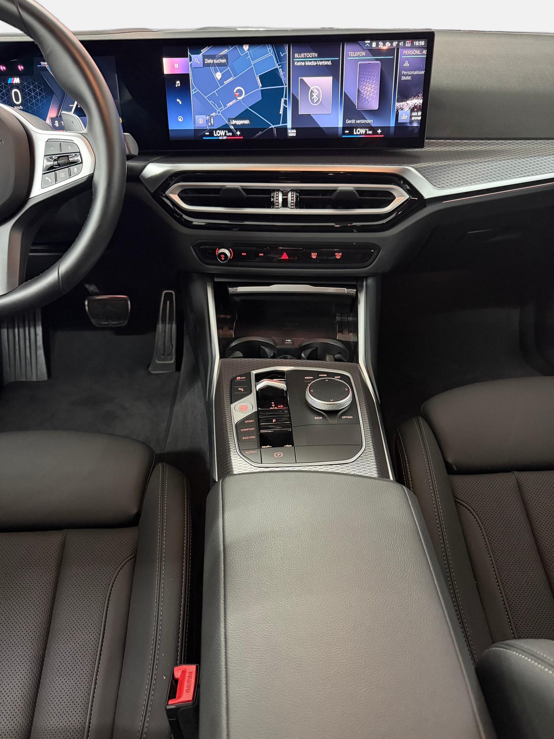 BMW 320d xDrive 48V Touring Steptronic M Sport-image-9