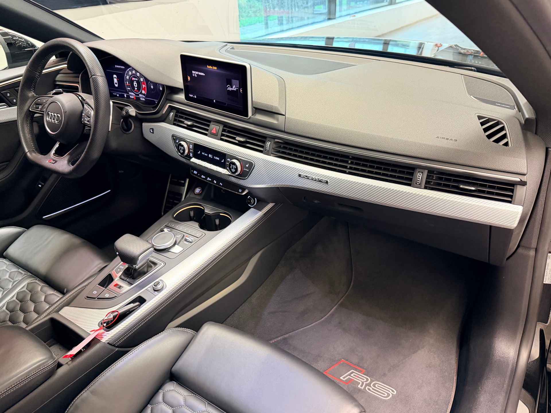 AUDI RS5 Sportback 2.9 TFSI quattro tiptronic-image-21