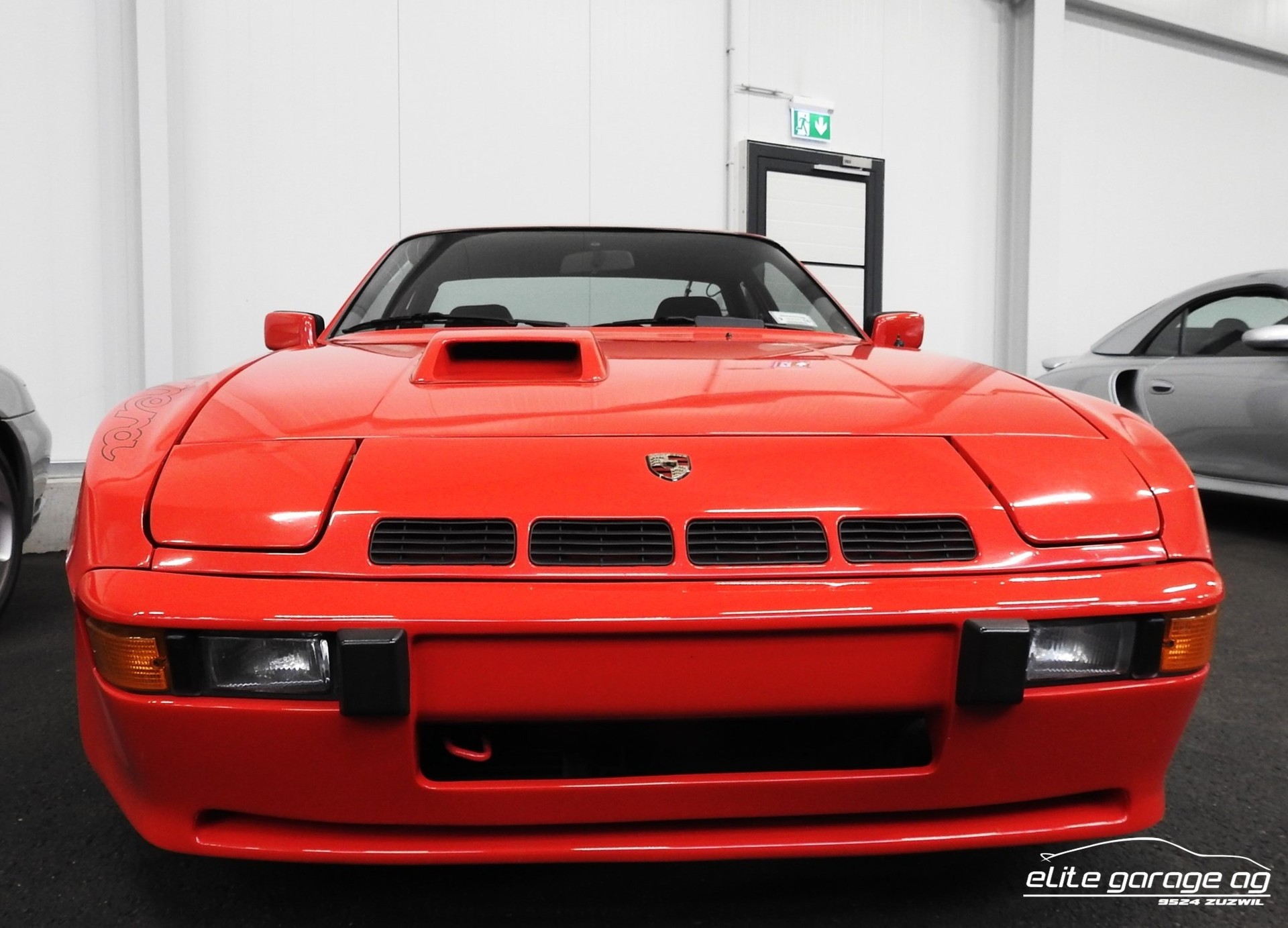 PORSCHE 924 Carrera GT-image-2