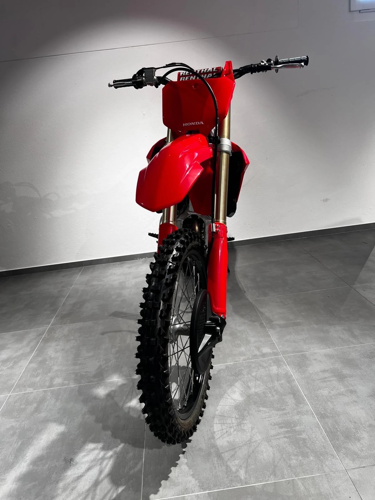 HONDA CRF 250 R-image-1