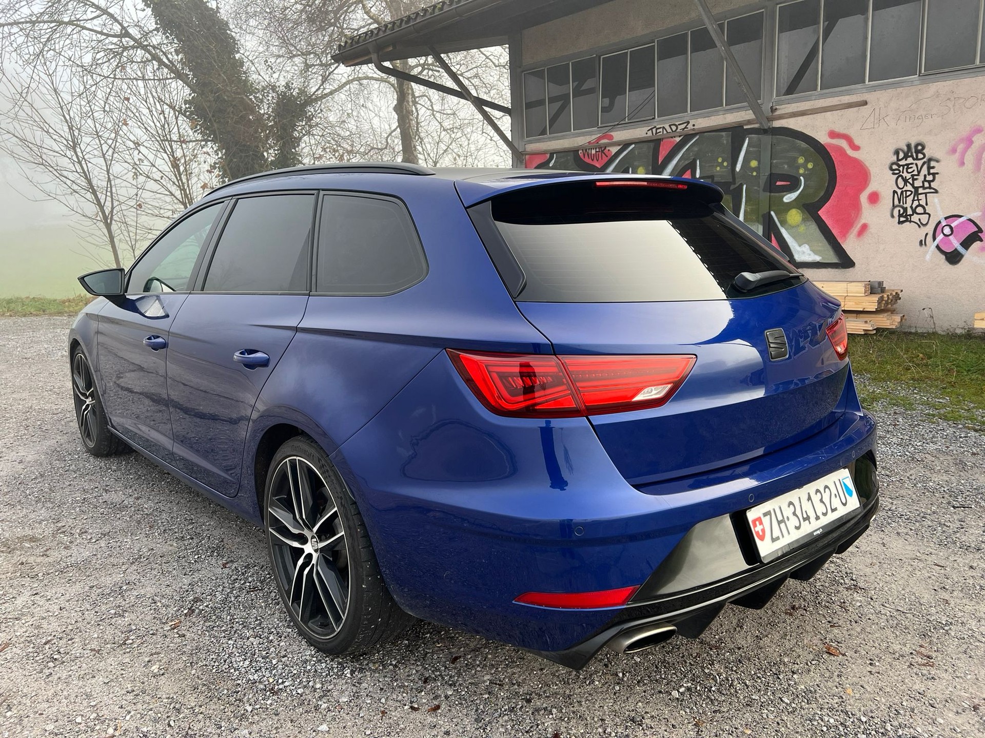 SEAT Leon ST 2.0 TSI Cupra 300 4 Drive DSG-image-14