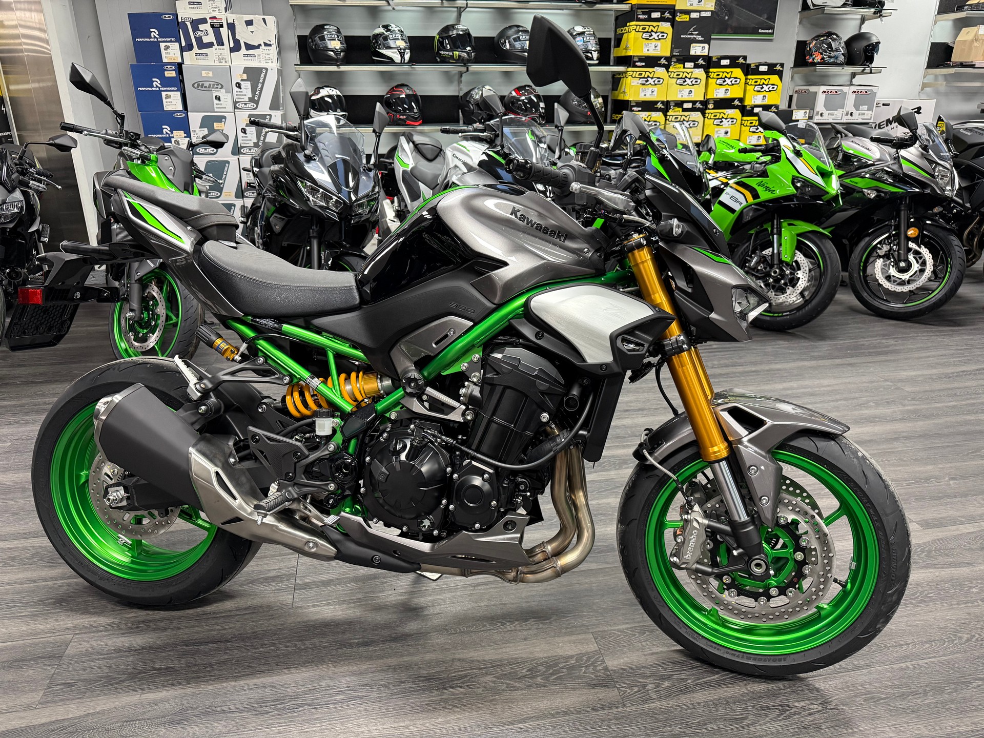 KAWASAKI NEW Z900 SE 2025