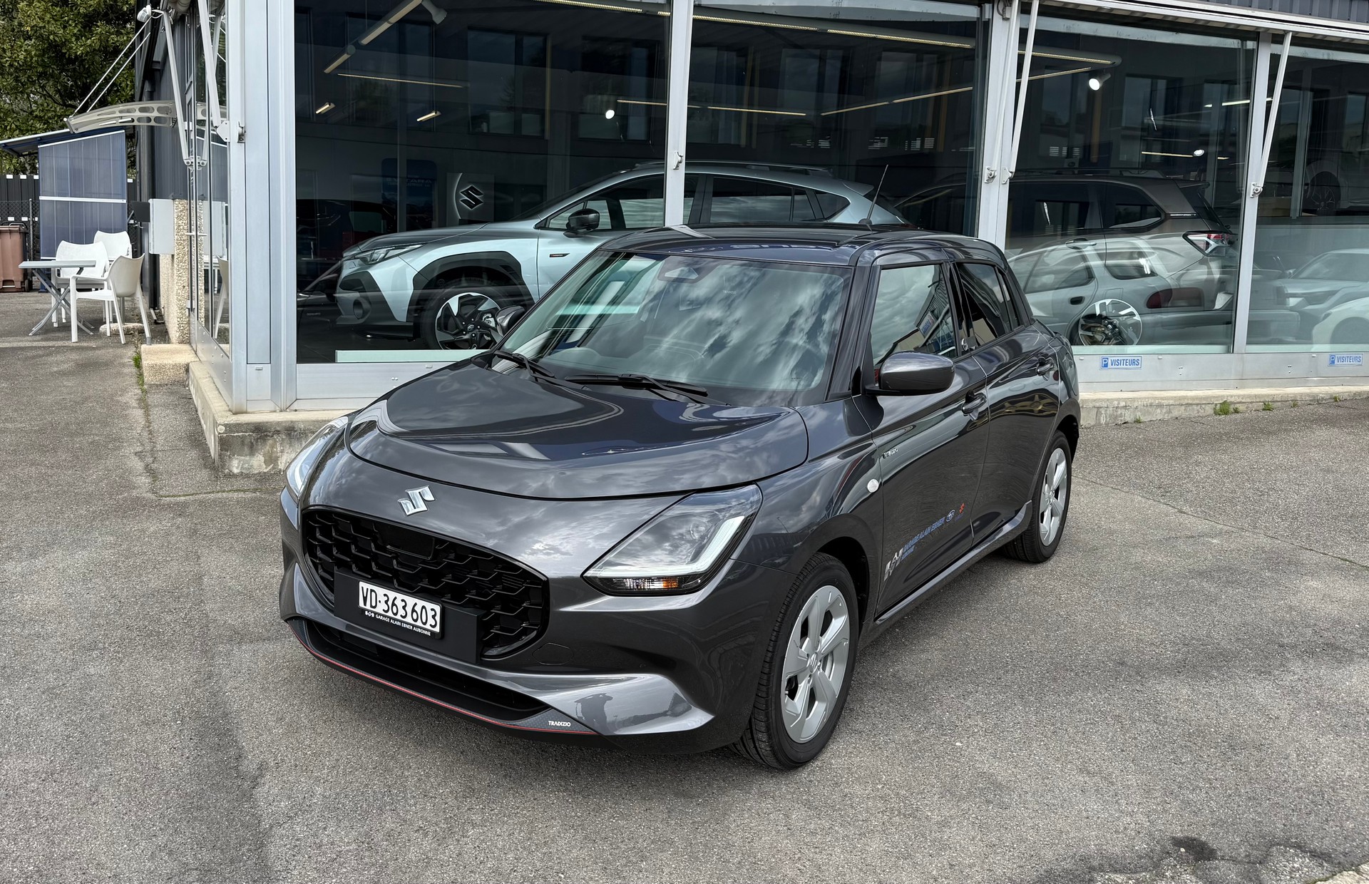 SUZUKI Swift 1.2 Tradizio Hybrid CVT-image-1