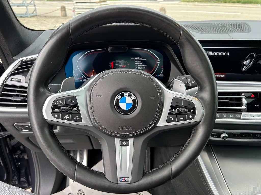 BMW X5 xDrive 48V 40d M Sport Steptronic-image-9