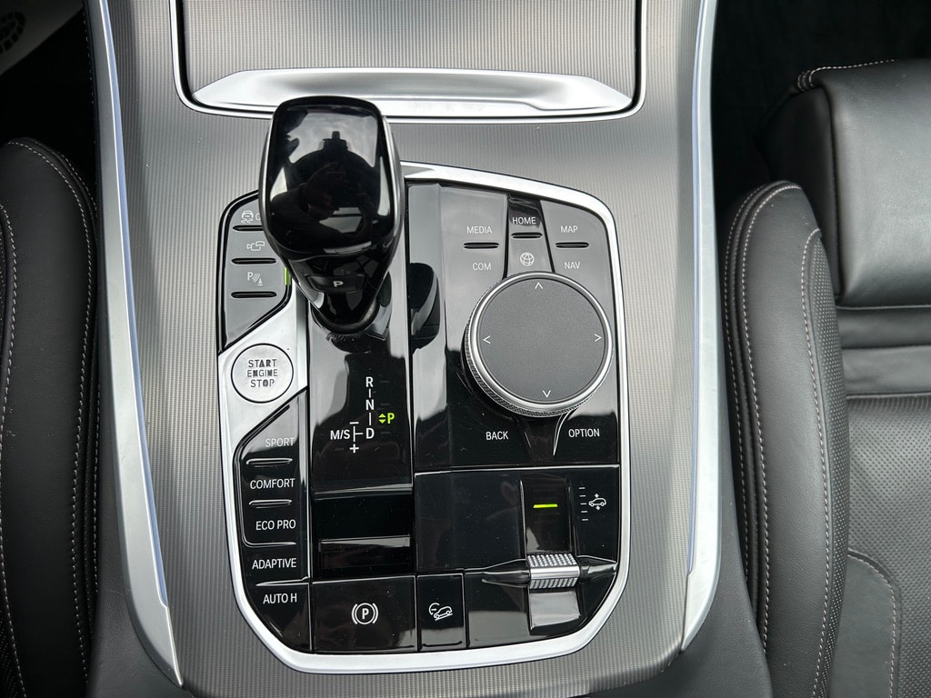 BMW X5 xDrive 48V 40d M Sport Steptronic-image-14