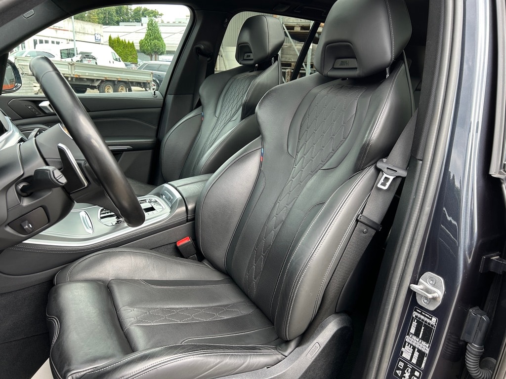 BMW X5 xDrive 48V 40d M Sport Steptronic-image-18