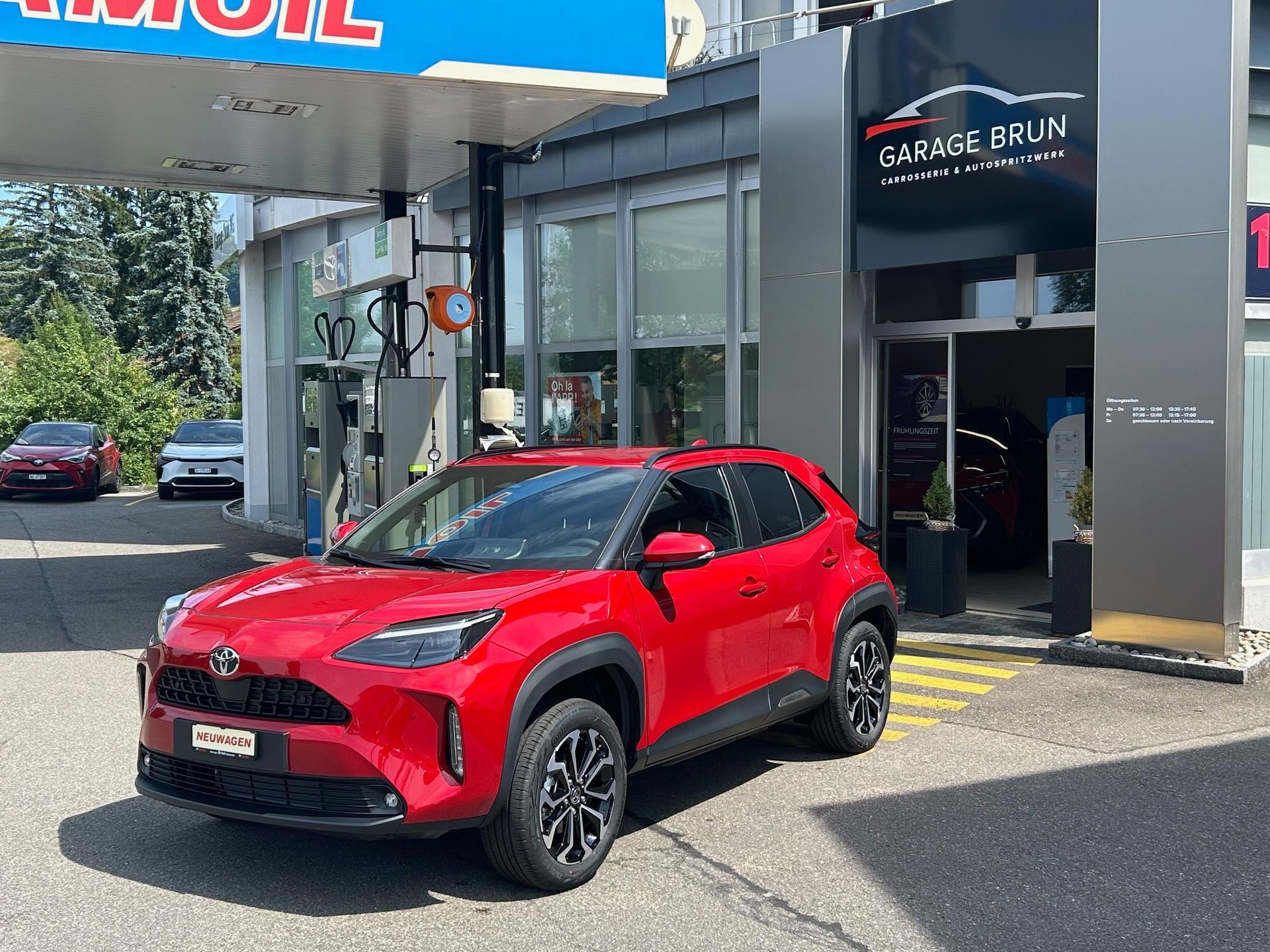 TOYOTA Yaris Cross 1.5 VVT-i HSD Trend AWD-i-image-1