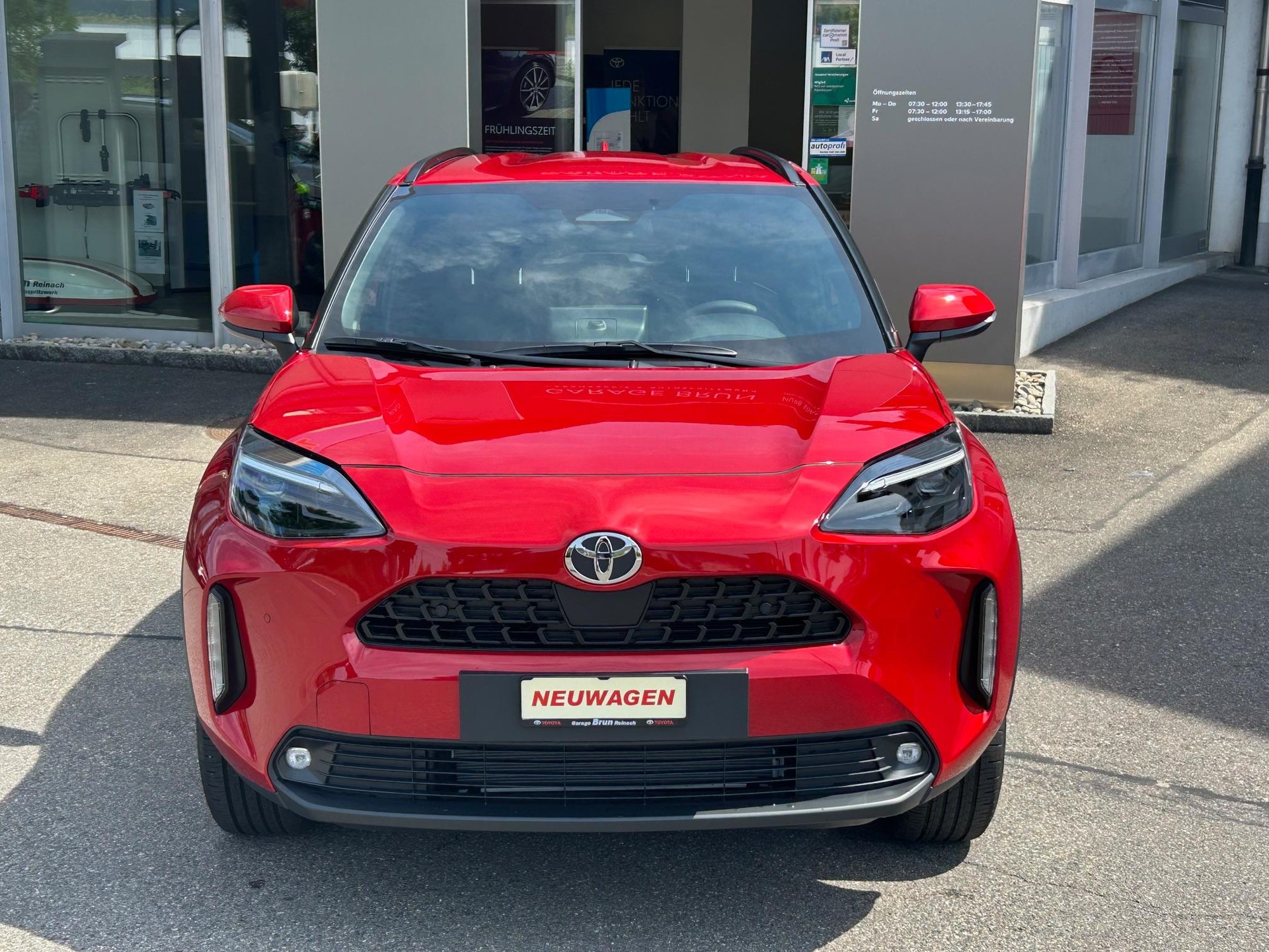 TOYOTA Yaris Cross 1.5 VVT-i HSD Trend AWD-i-image-7
