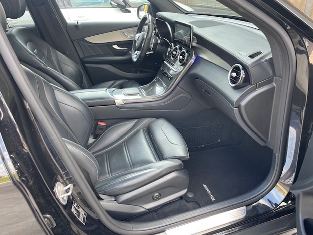 MERCEDES-BENZ GLC 63 AMG 4Matic 9G-Tronic-image-20