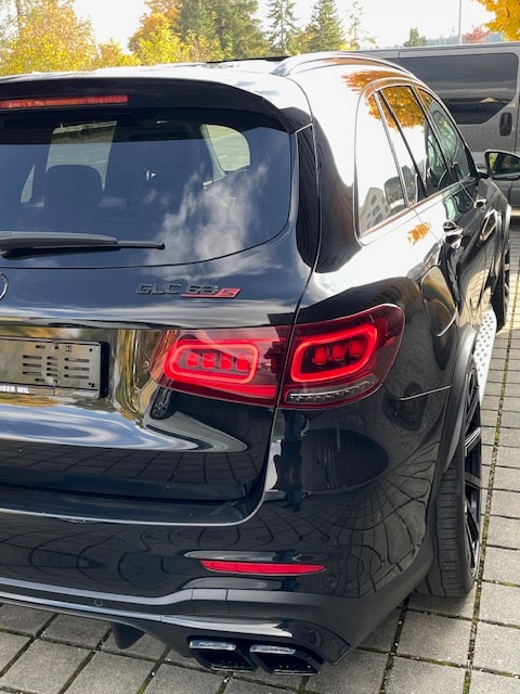 MERCEDES-BENZ GLC 63 AMG 4Matic 9G-Tronic-image-8