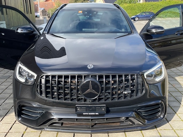 MERCEDES-BENZ GLC 63 AMG 4Matic 9G-Tronic-showroom-element-3