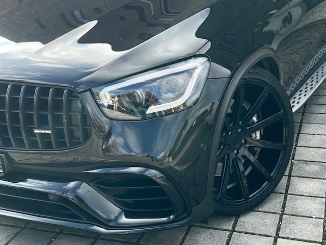 MERCEDES-BENZ GLC 63 AMG 4Matic 9G-Tronic-showroom-element-2