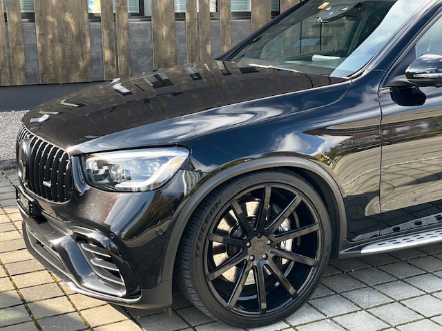 MERCEDES-BENZ GLC 63 AMG 4Matic 9G-Tronic-image-5