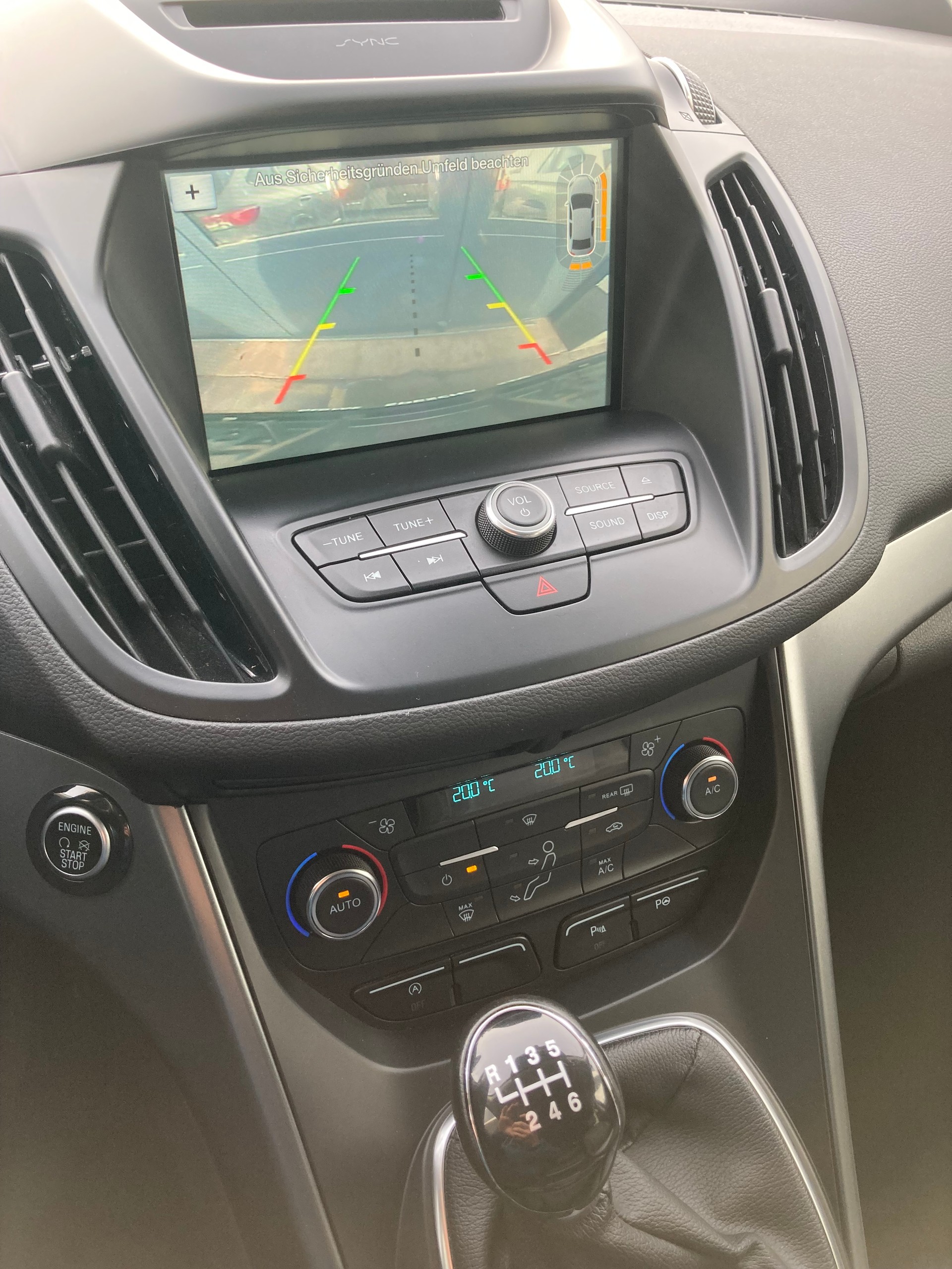 FORD Kuga 2.0 TDCi Business 4WD-image-9