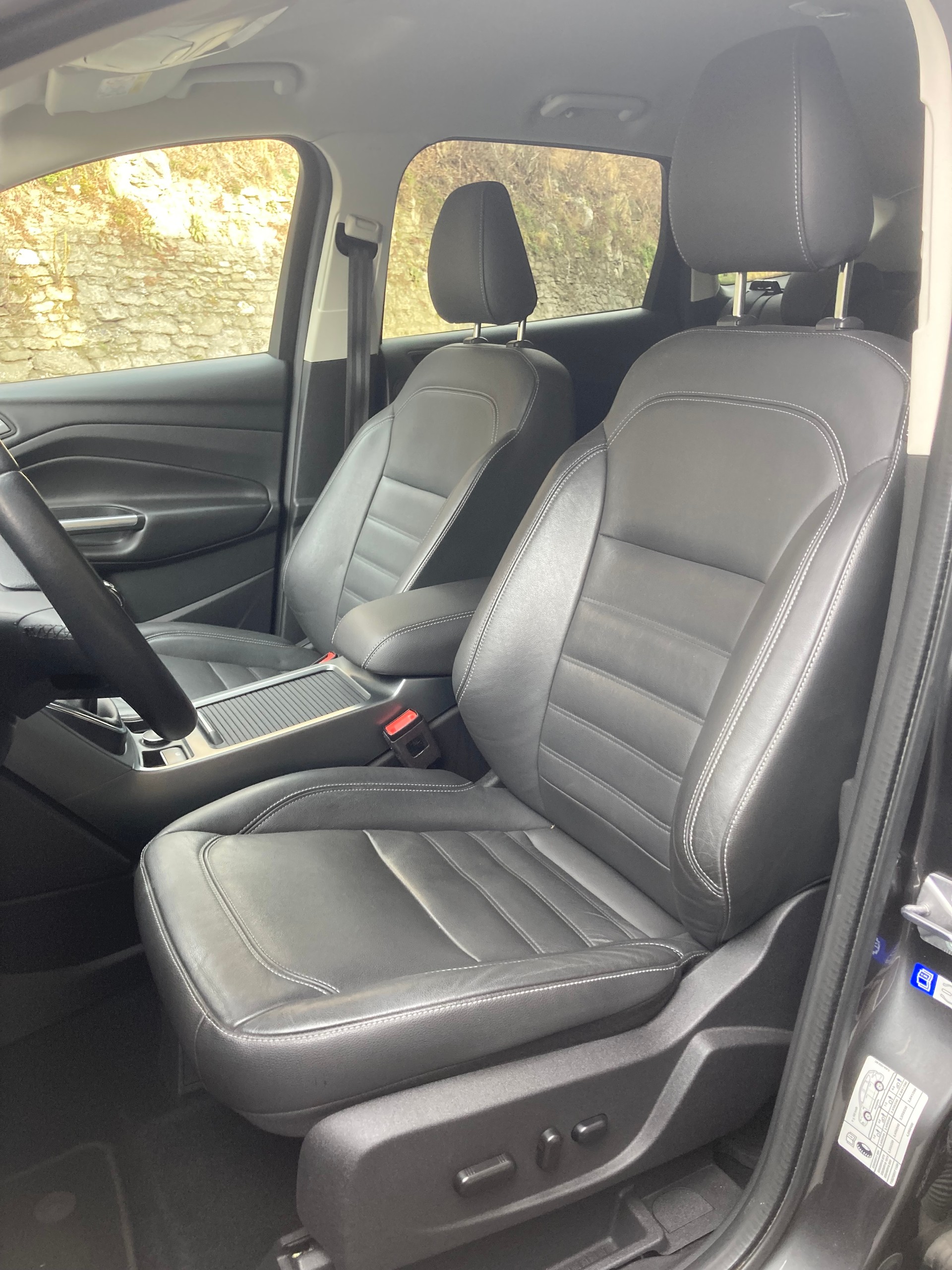 FORD Kuga 2.0 TDCi Business 4WD-image-10