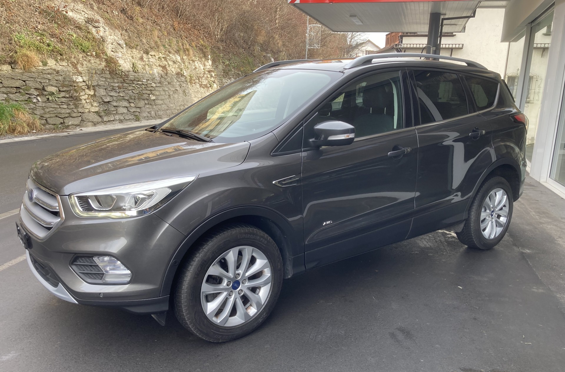 FORD Kuga 2.0 TDCi Business 4WD-showroom-element-2