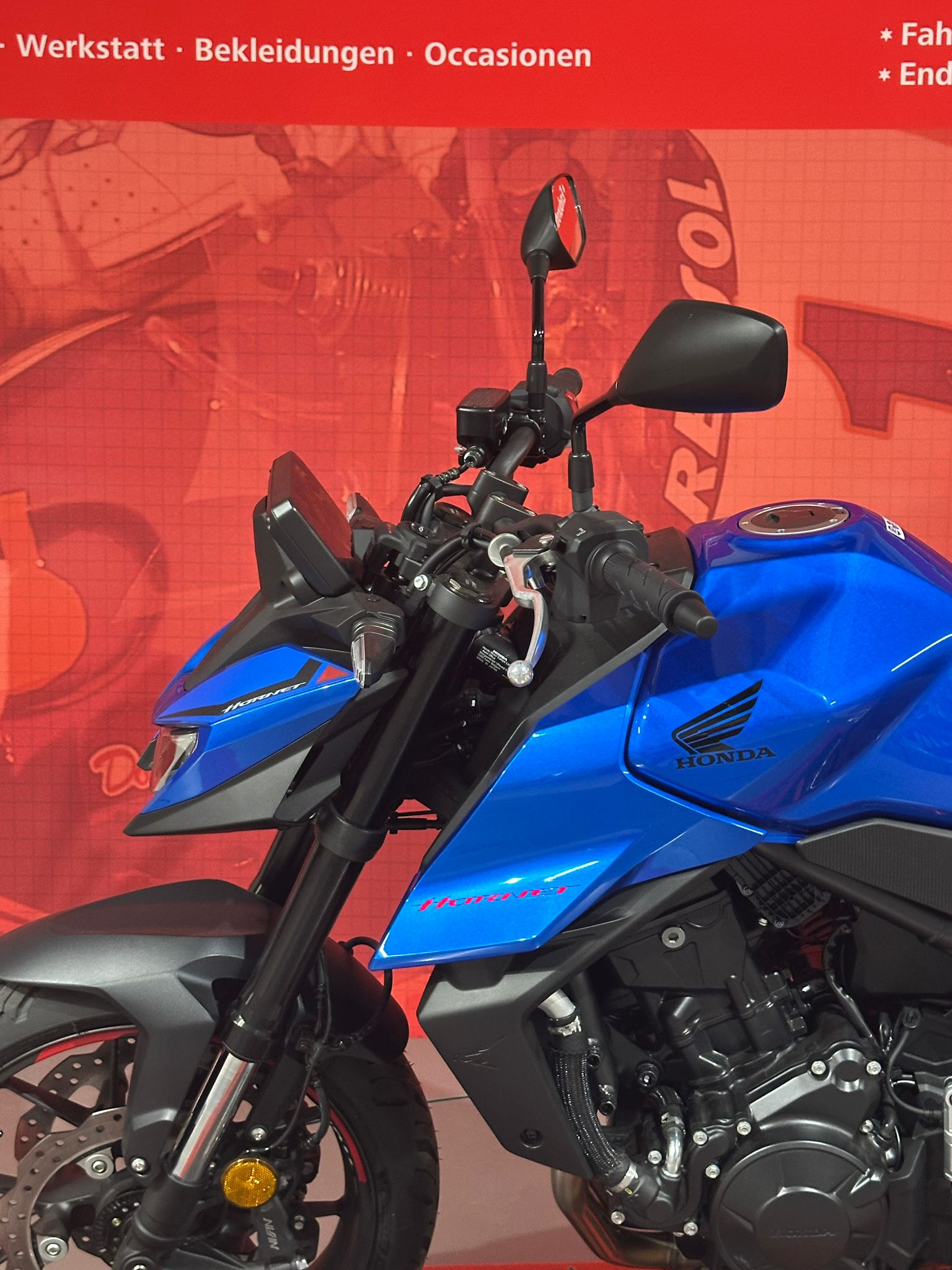 HONDA **CB 750 Hornet **DEMO-BIKE-image-7