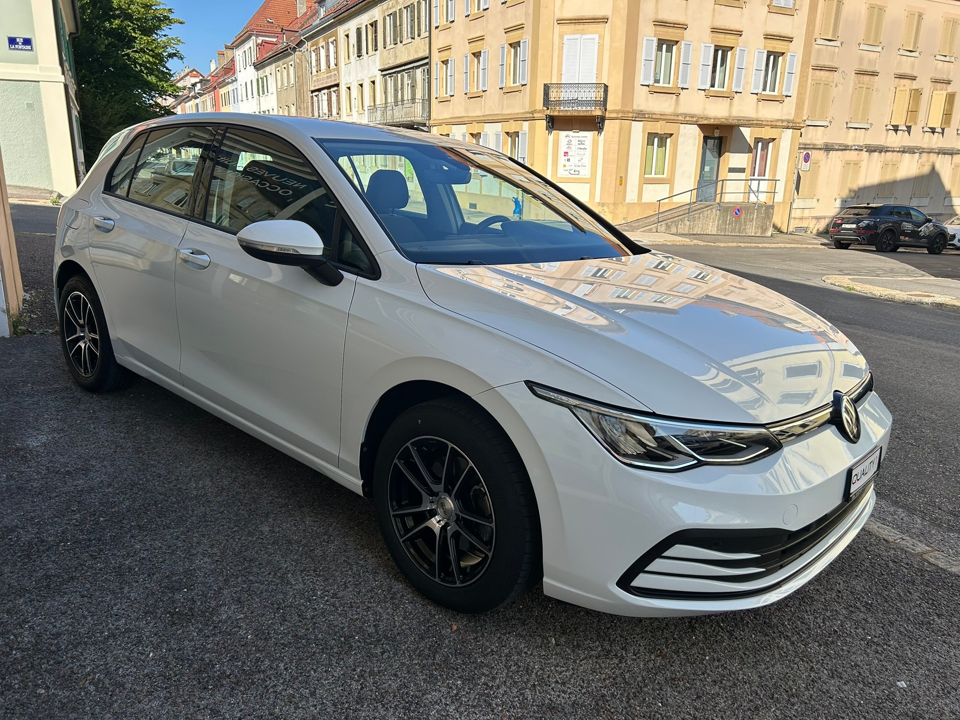 VW Golf VIII 1.0 TSI Life-image-3