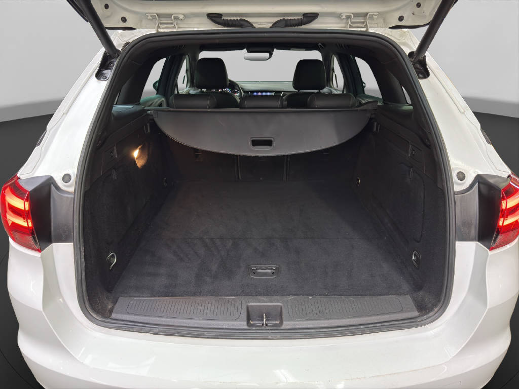 OPEL Astra Sports Tourer 1.5 D 122 Ultimate S/S-image-8