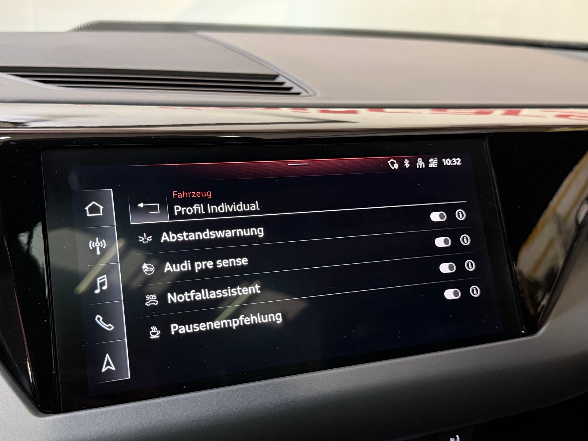 AUDI e-tron GT quattro-image-23