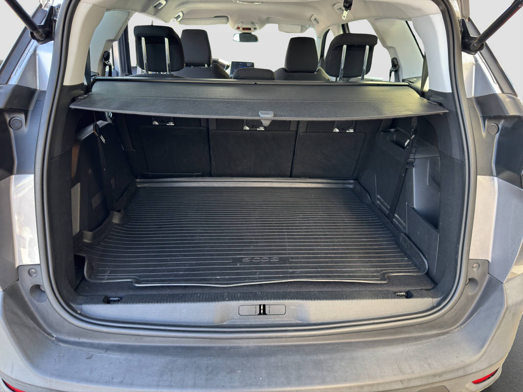PEUGEOT 5008 1.5 BlueHDi Business Line-image-10