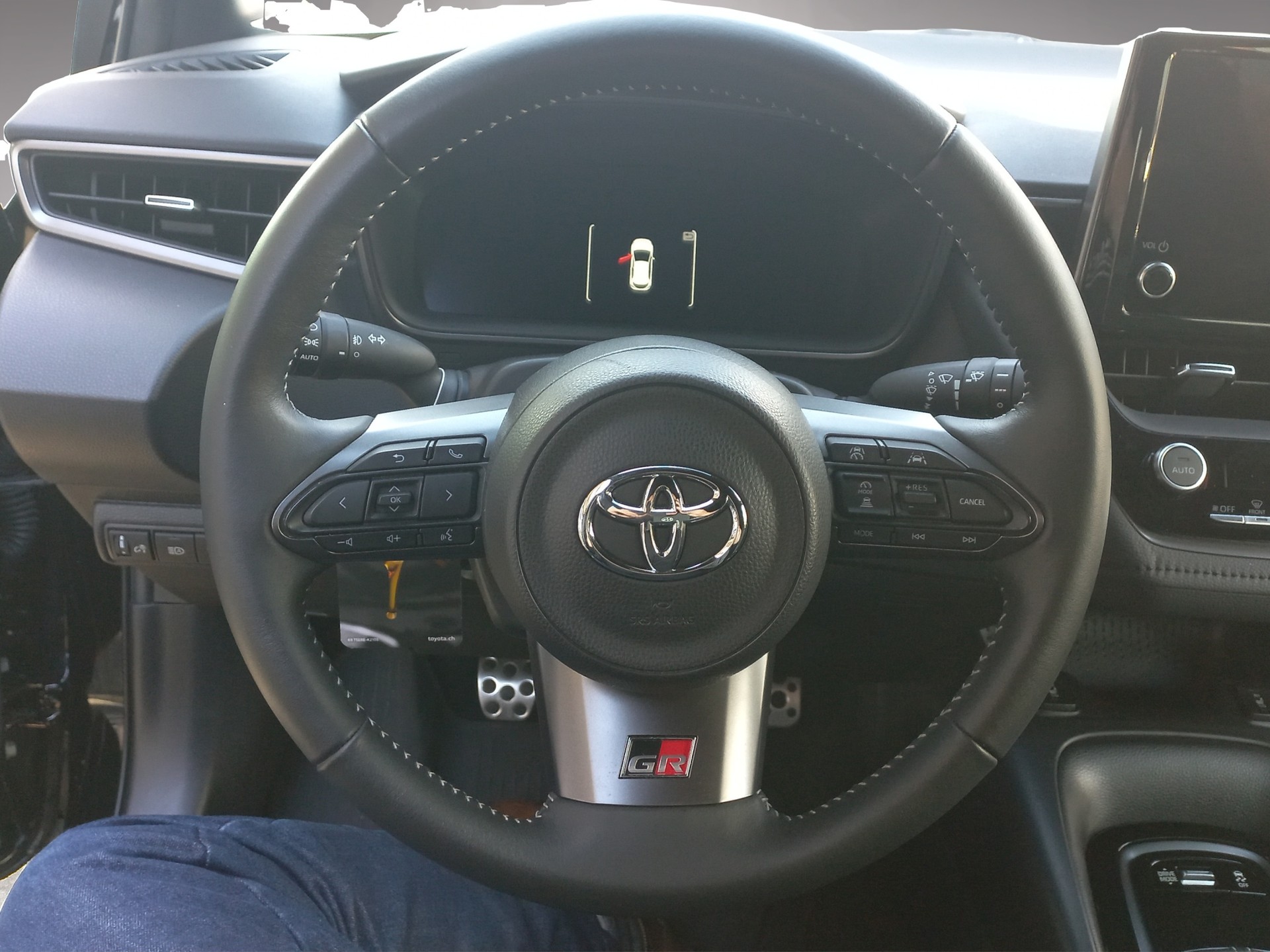 TOYOTA GR Corolla-image-6