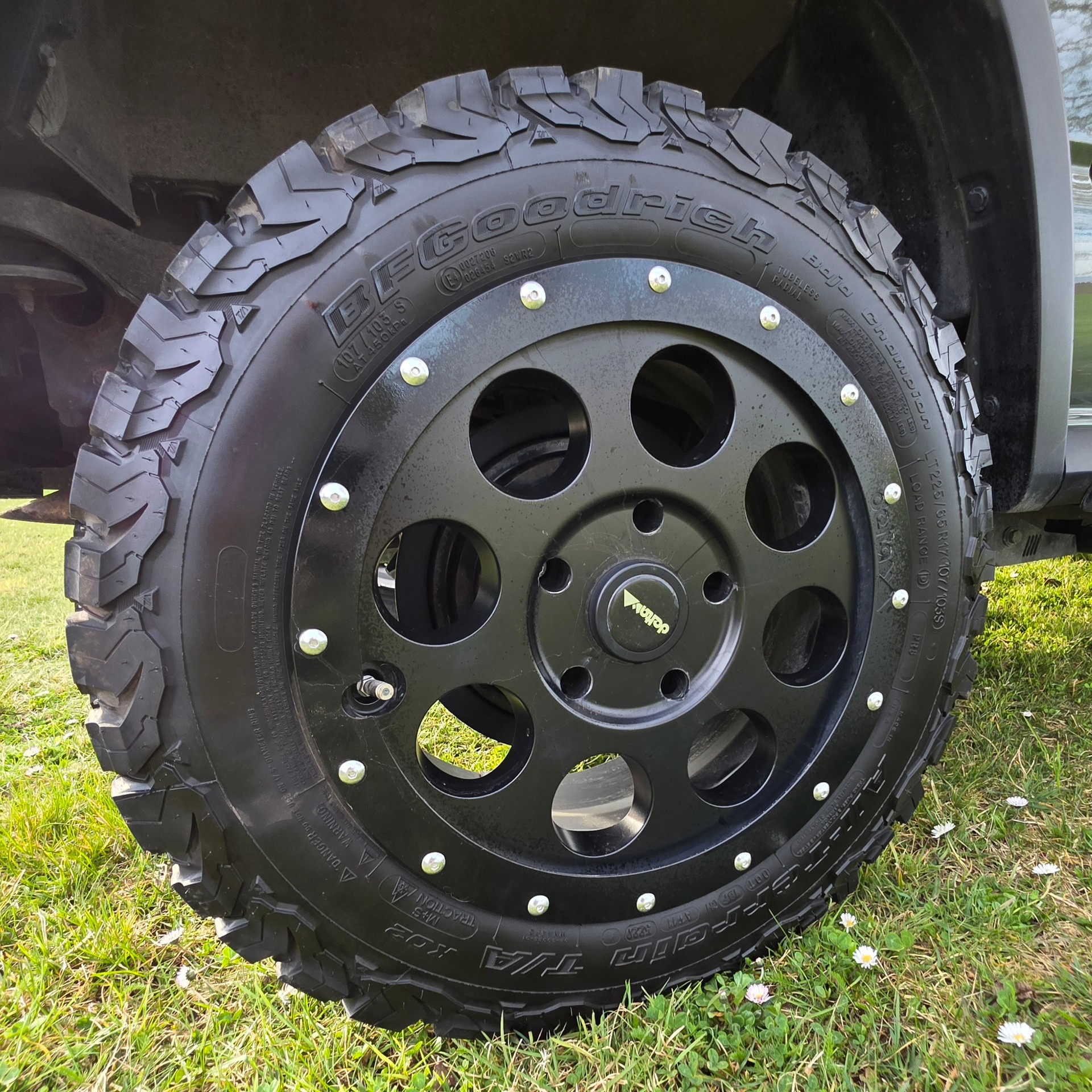 SUZUKI Jimny 1.5 Compact Top 4x4 Automat-image-3