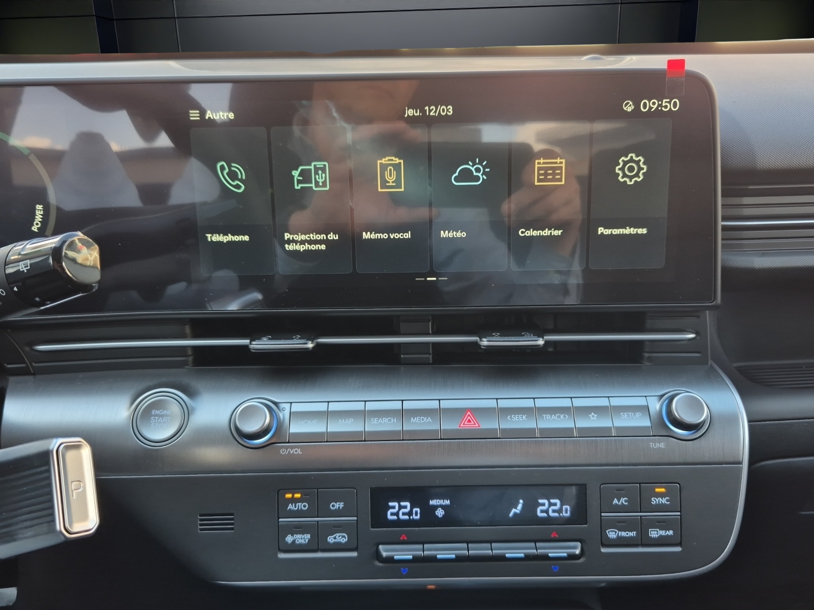 HYUNDAI Kona 1.6 GDi HEV Amplia DCT-image-8