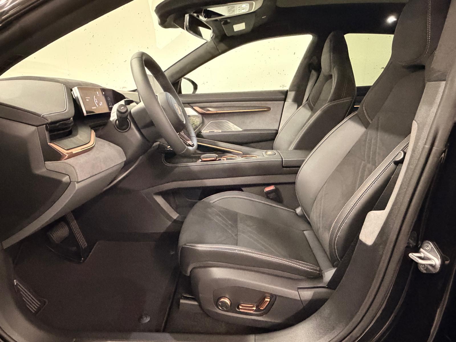 ZEEKR 001 Performance AWD / 1.49% Leasing!-image-4