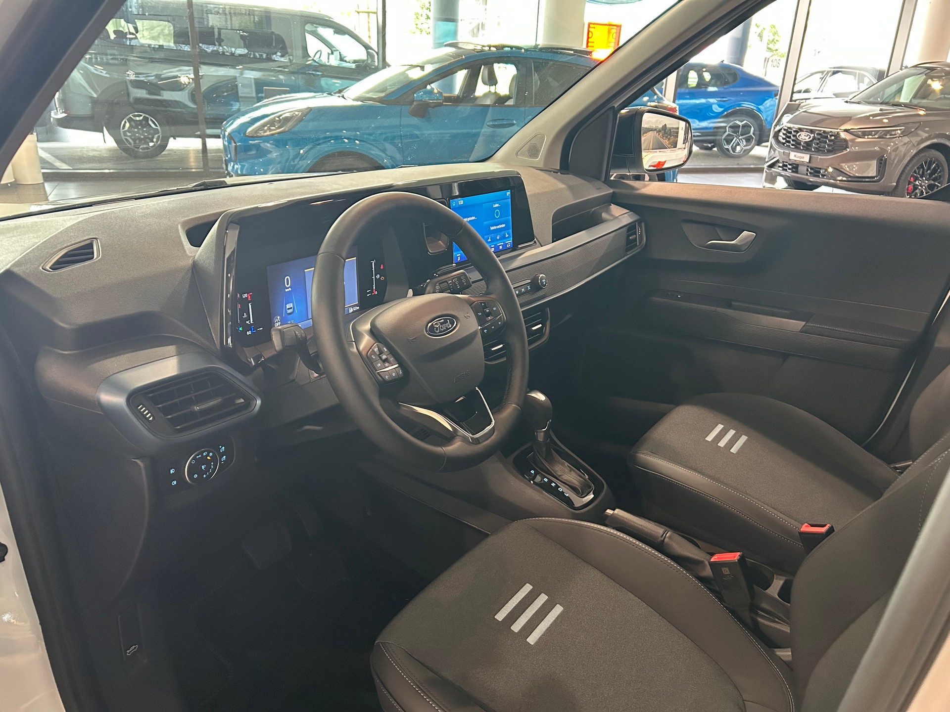FORD Tourneo Courier 1.0 EcoBoost Active Automat-image-7