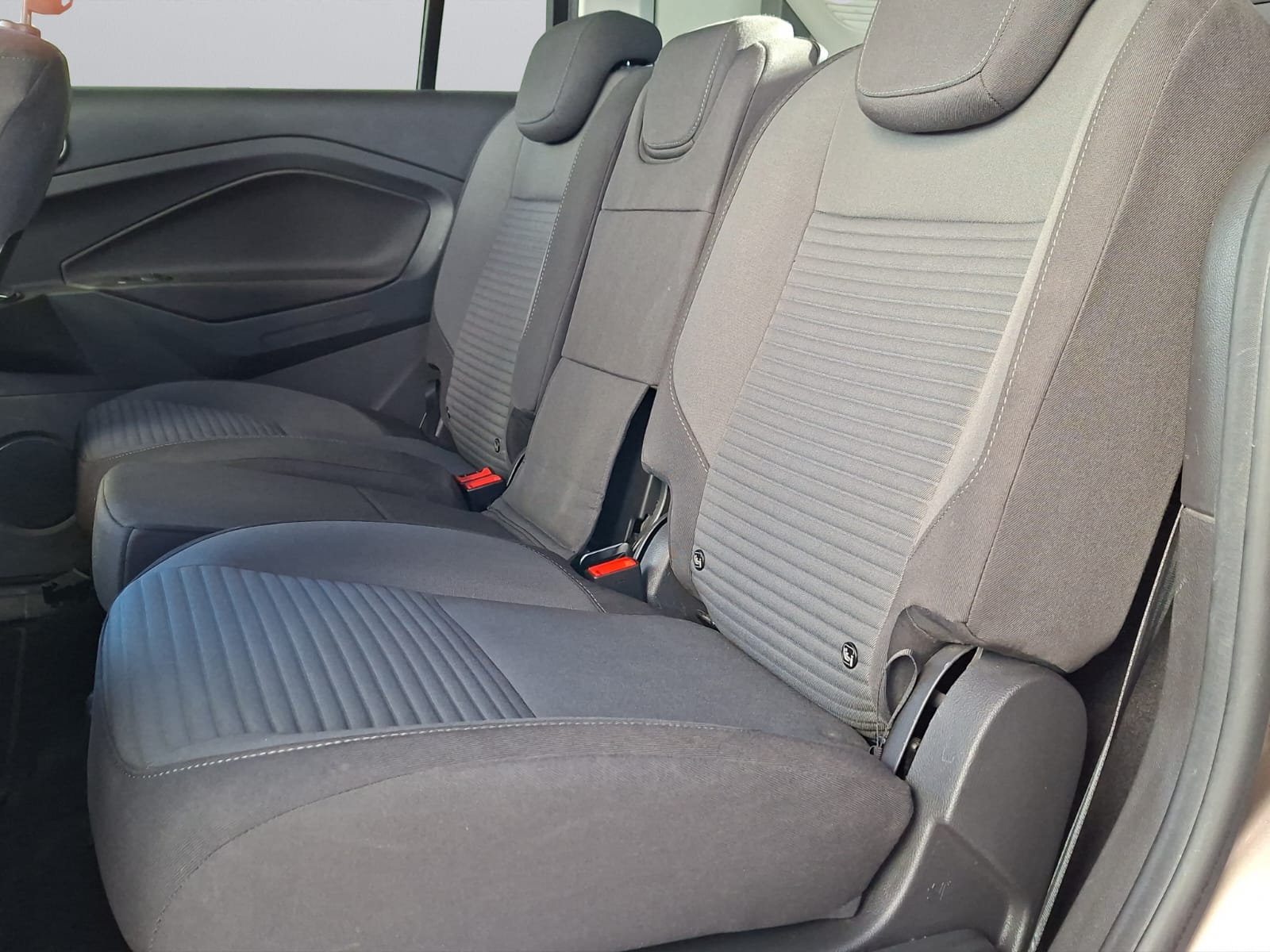 FORD GrC-Max 1.0 SCTi Trend-image-9
