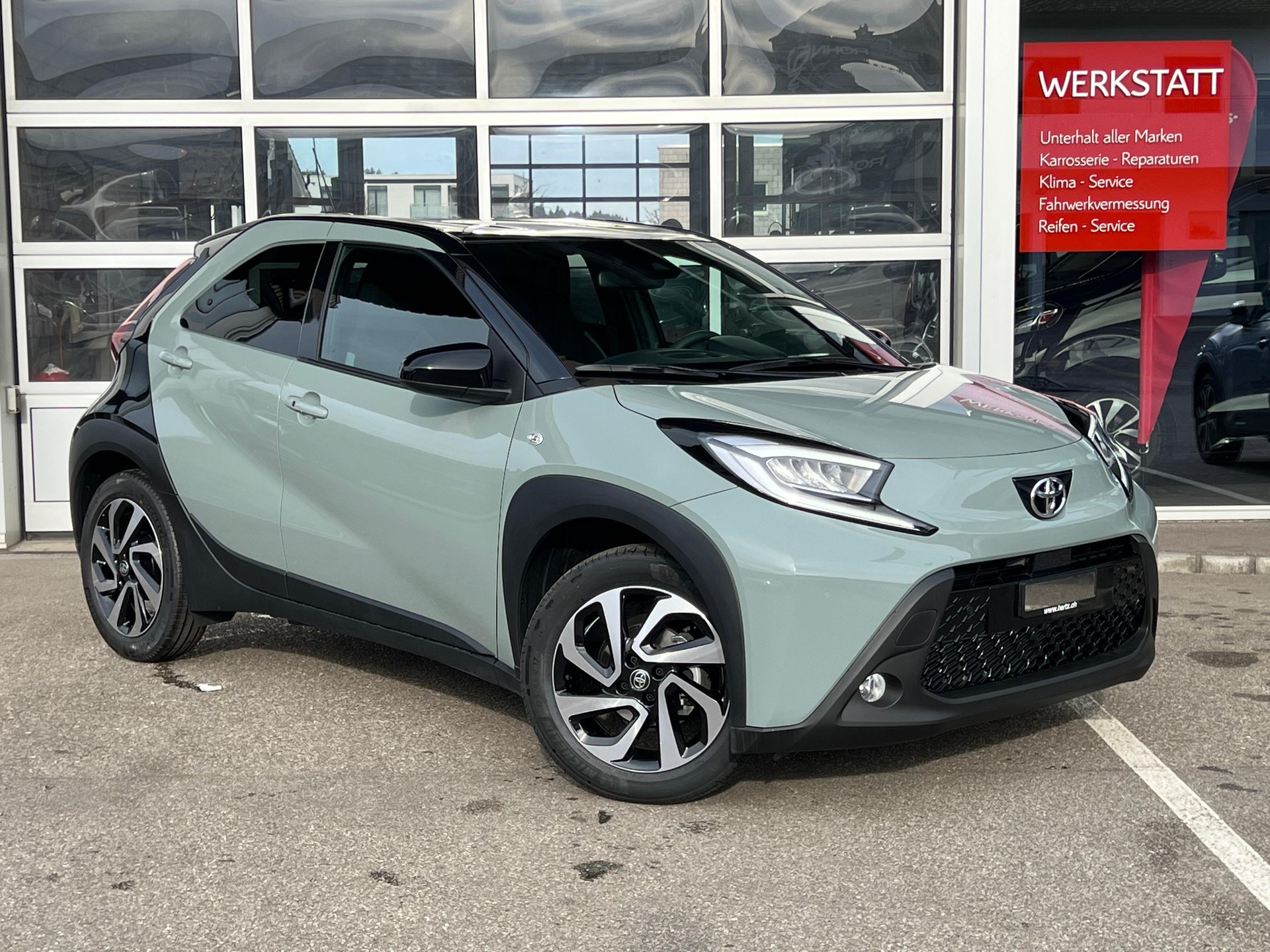 TOYOTA Aygo X 1.0 VVT-i Trend