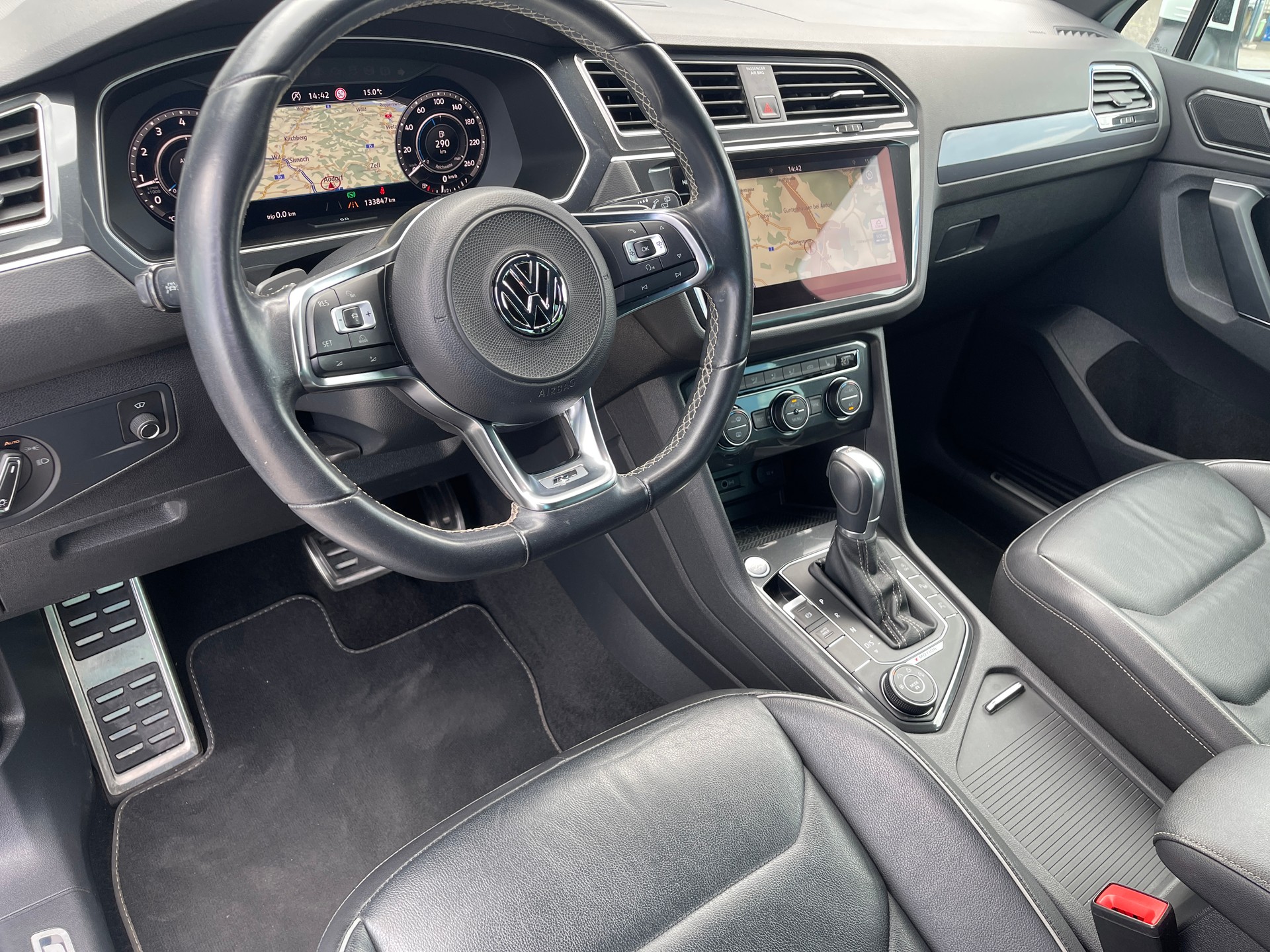 VW Tiguan 2.0TSI Highline 4Motion DSG-image-12