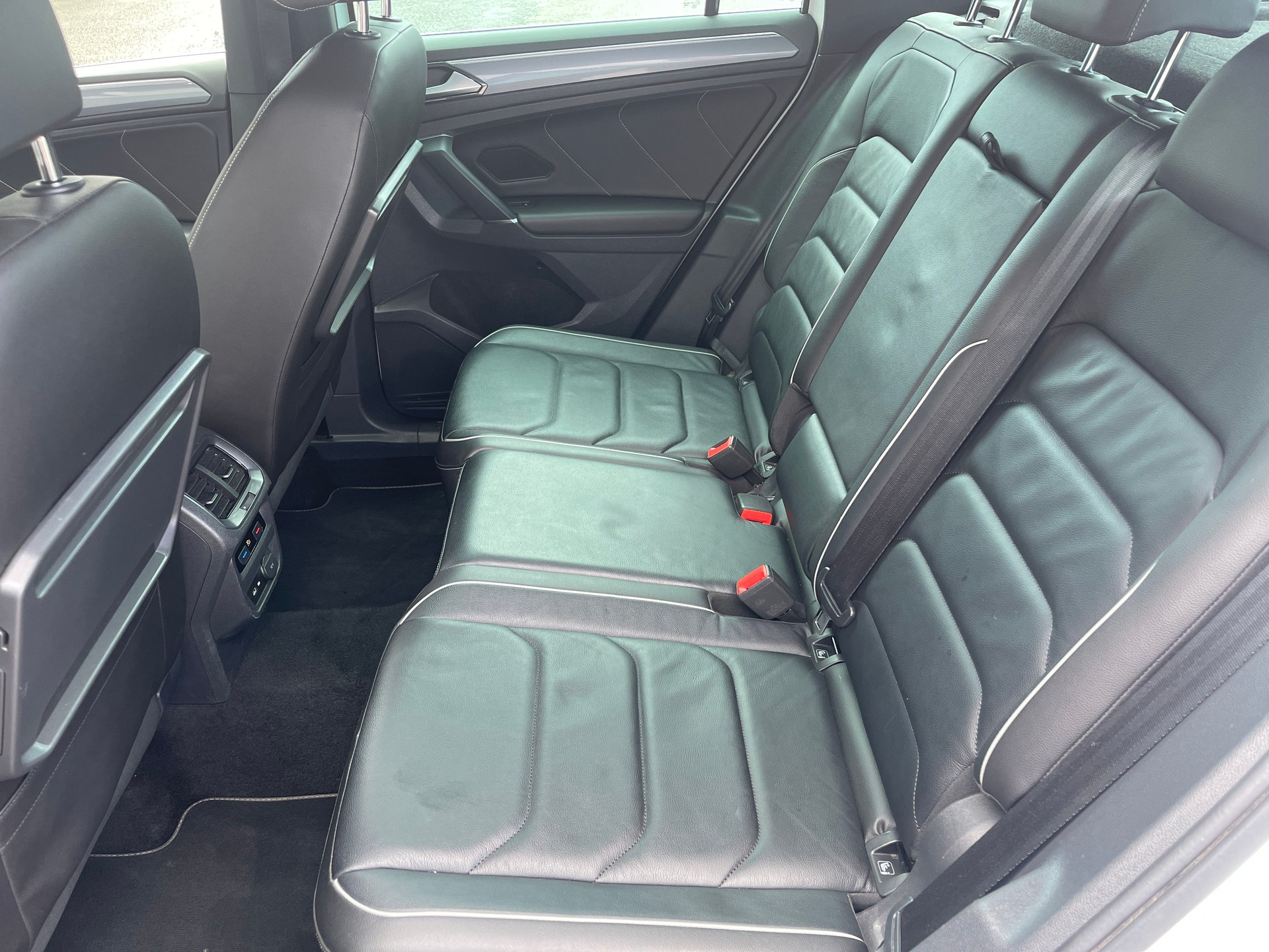 VW Tiguan 2.0TSI Highline 4Motion DSG-image-10