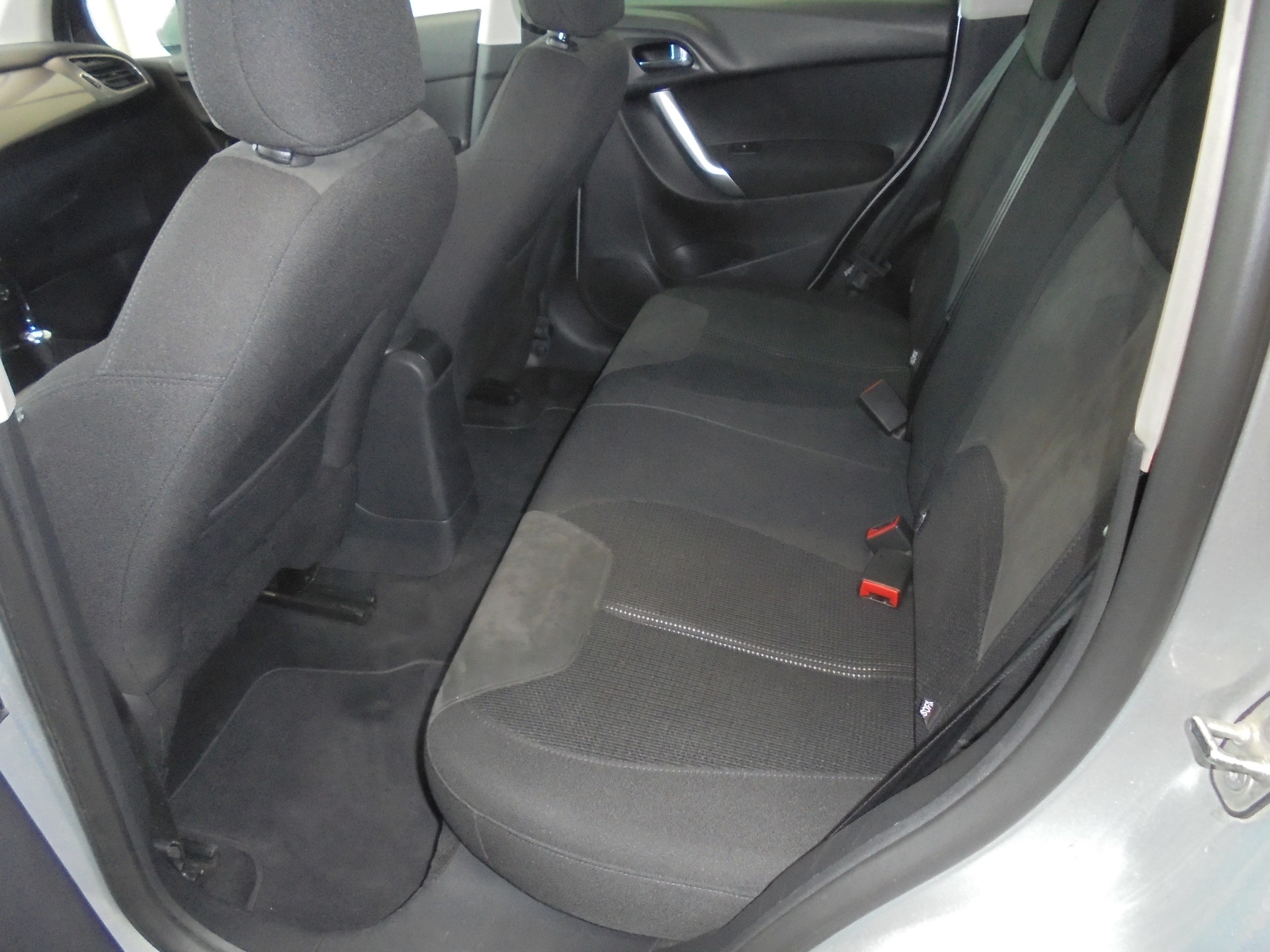 CITROEN C3 1.6i 16V Exclusive Automatic-image-7