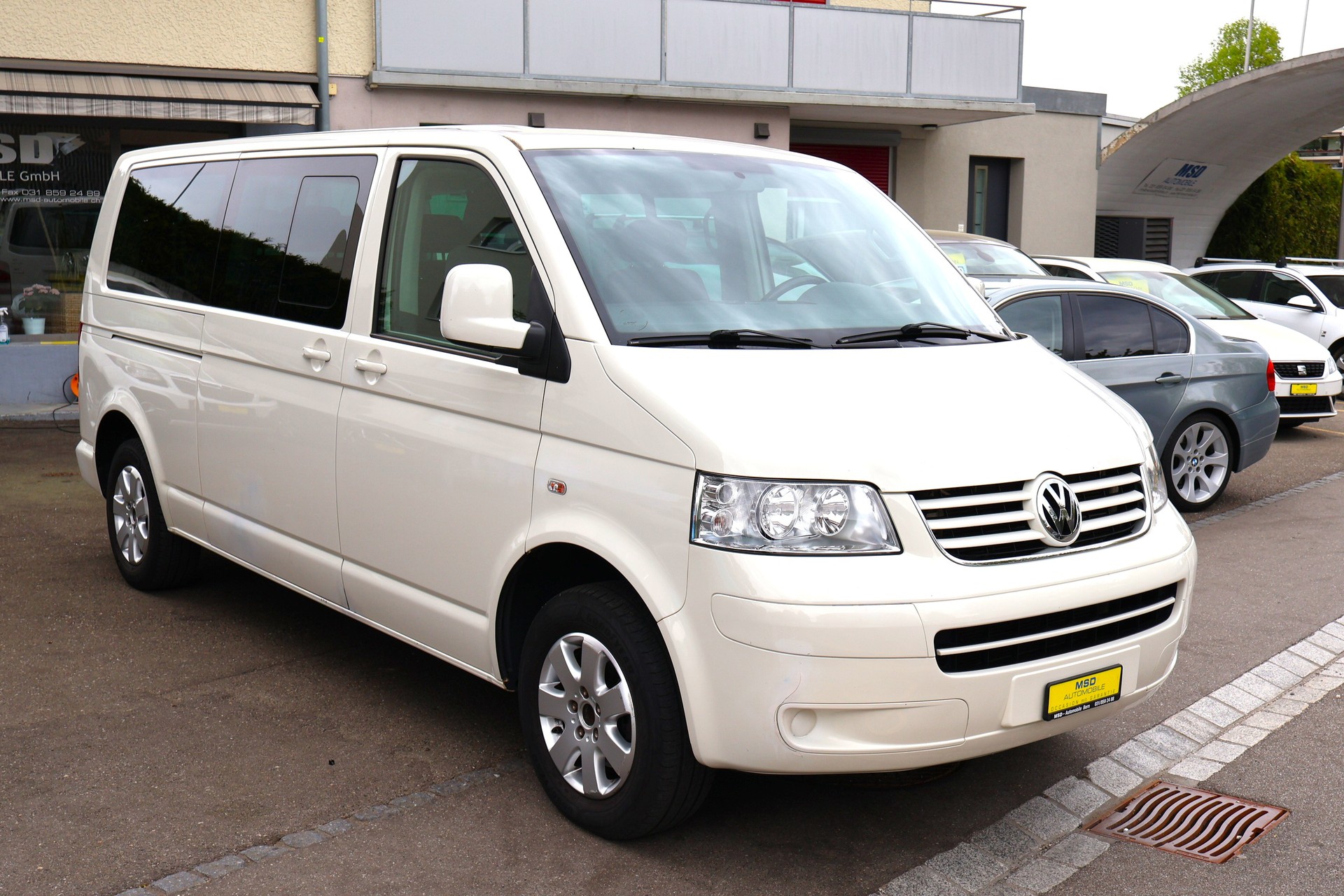 VW T5 Caravelle Comfort 2.5TDI PD 4M-image-1