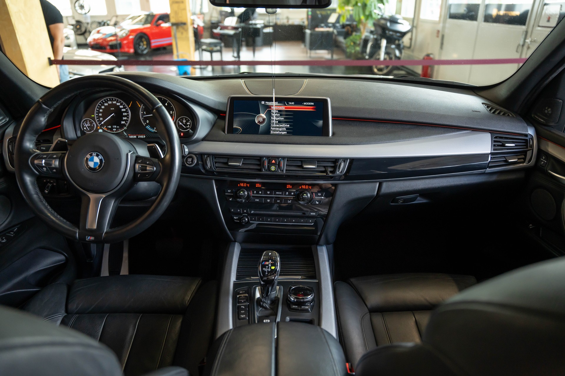 BMW X5 xDrive M50d Steptronic-image-10