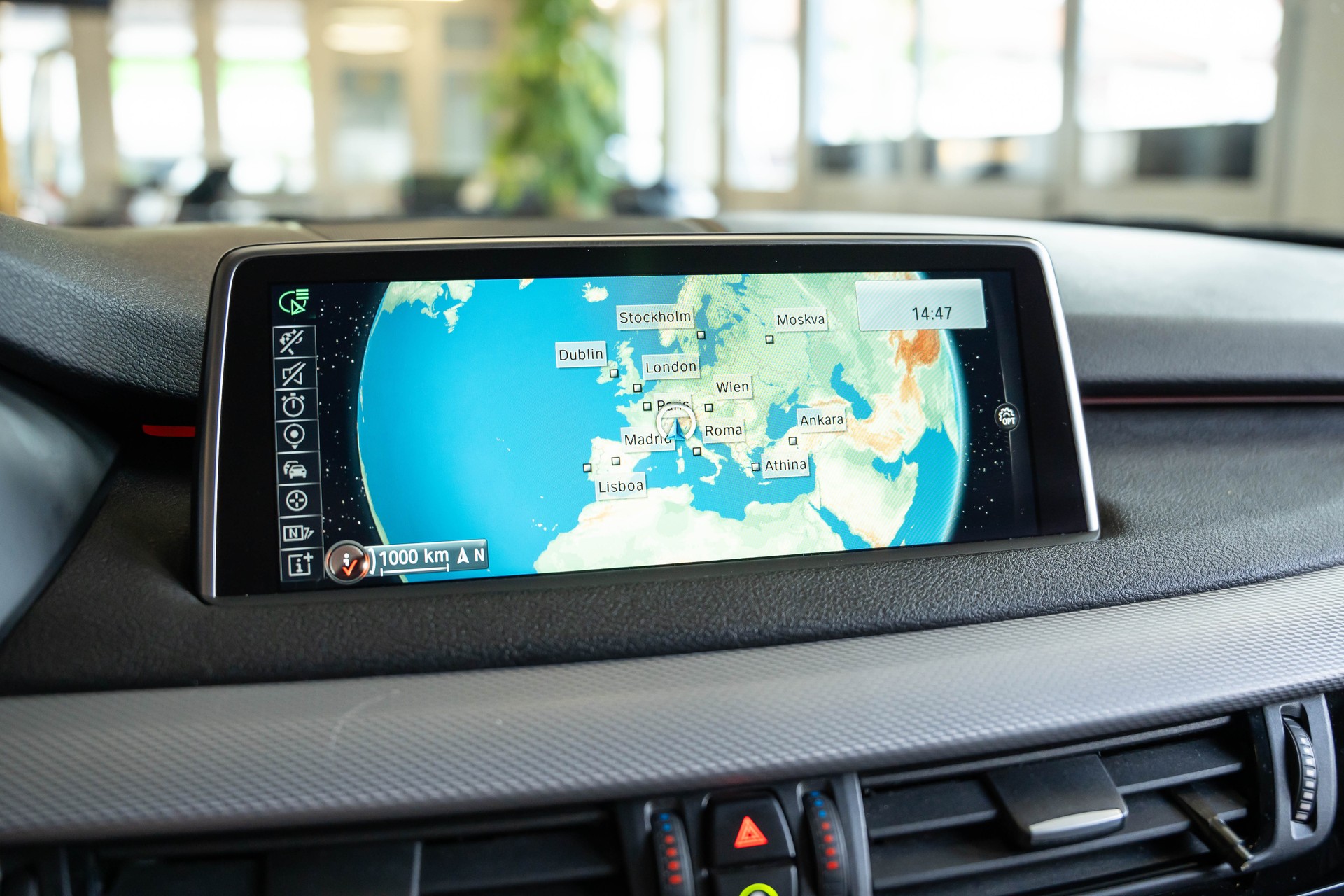 BMW X5 xDrive M50d Steptronic-image-21